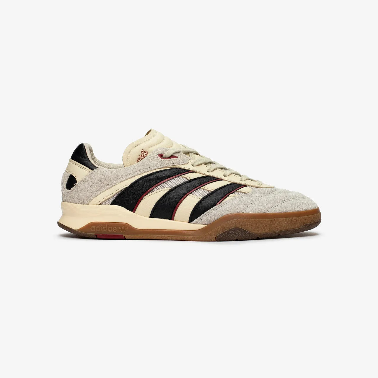 Predator Mundial x SNS Smooth Insole