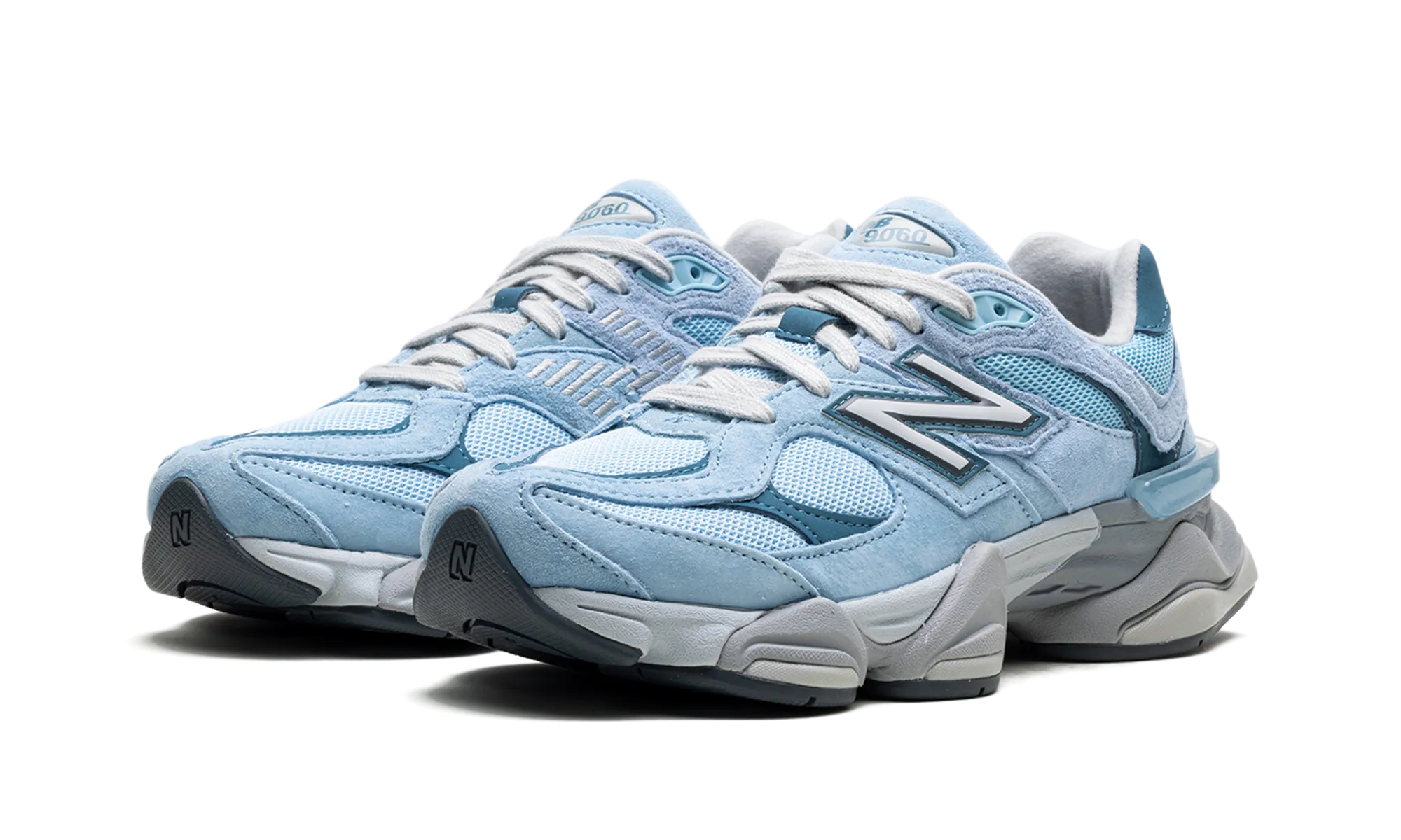 running in a suburban area shoes gym - specific shoes 9060 "Chrome Blue"