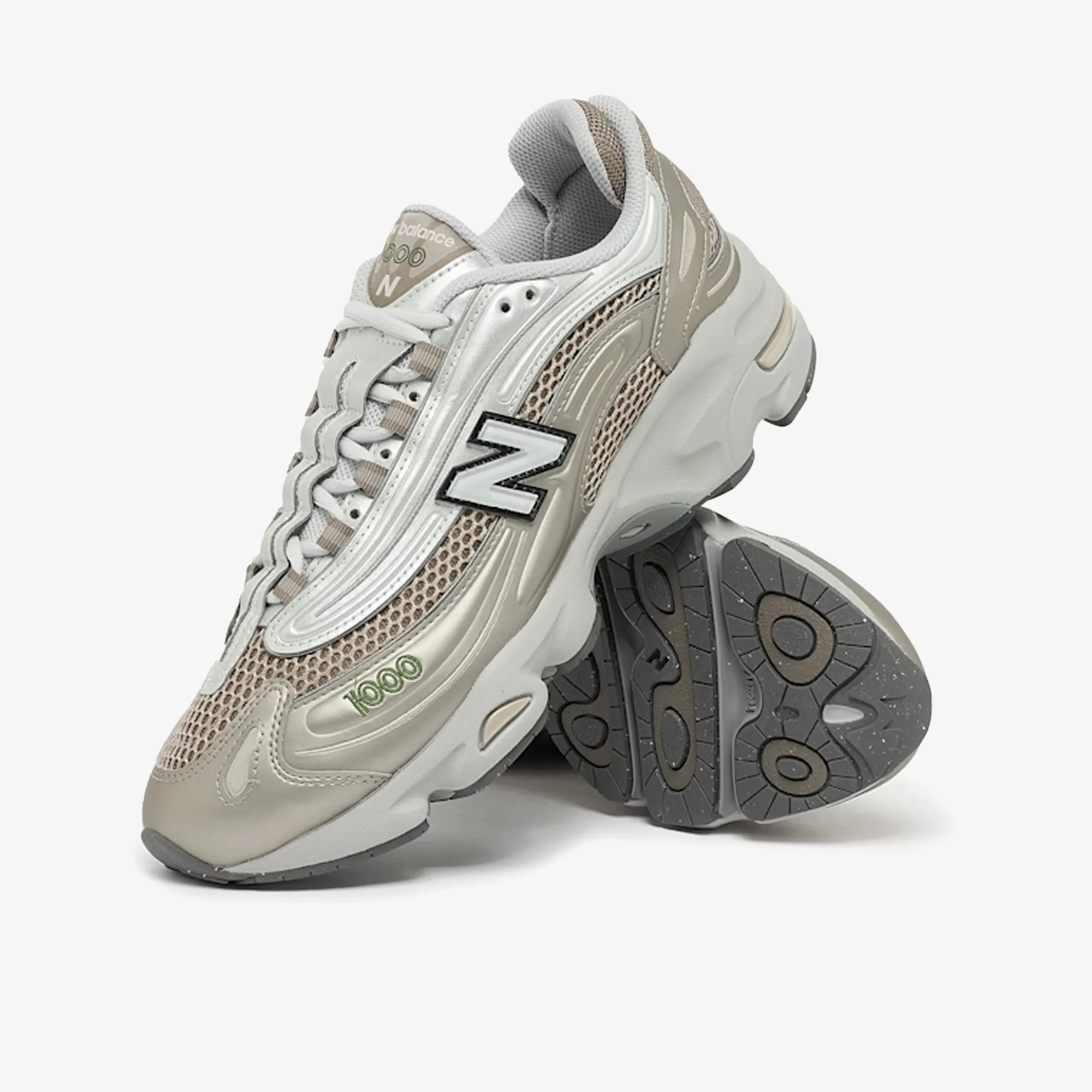 logo - debossed shoes performance enhancing New Balance | 1000 { ARID STONE/LIGHT SILVER METALLIC/GREEN