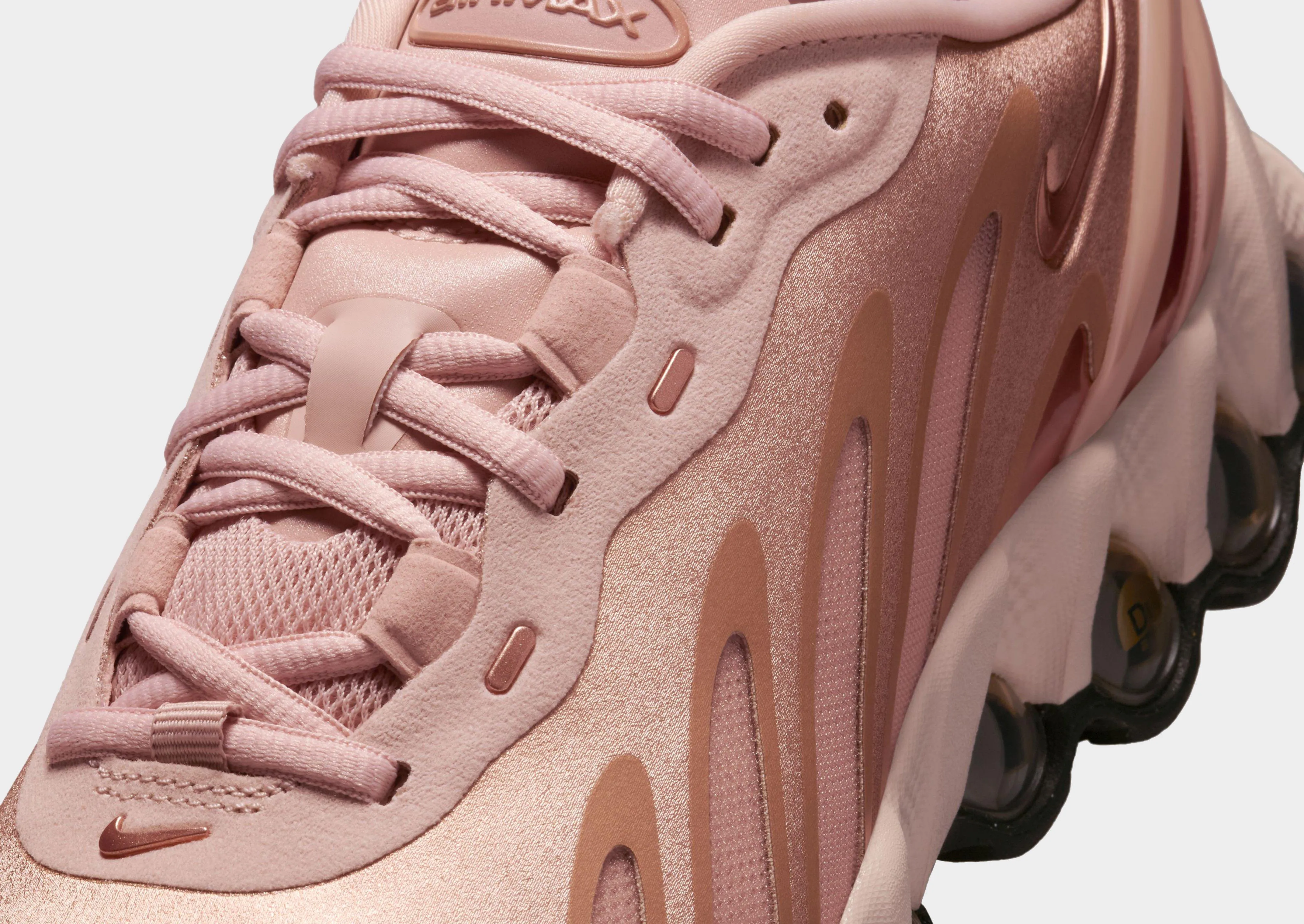 steampunk - themed running gear Air Max DN8 Women's