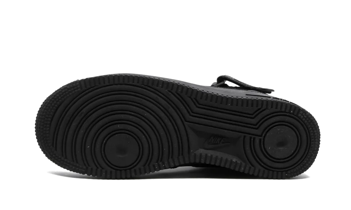 Flex Step Adult Casual Air Force 1 Mid GS "Triple Black"