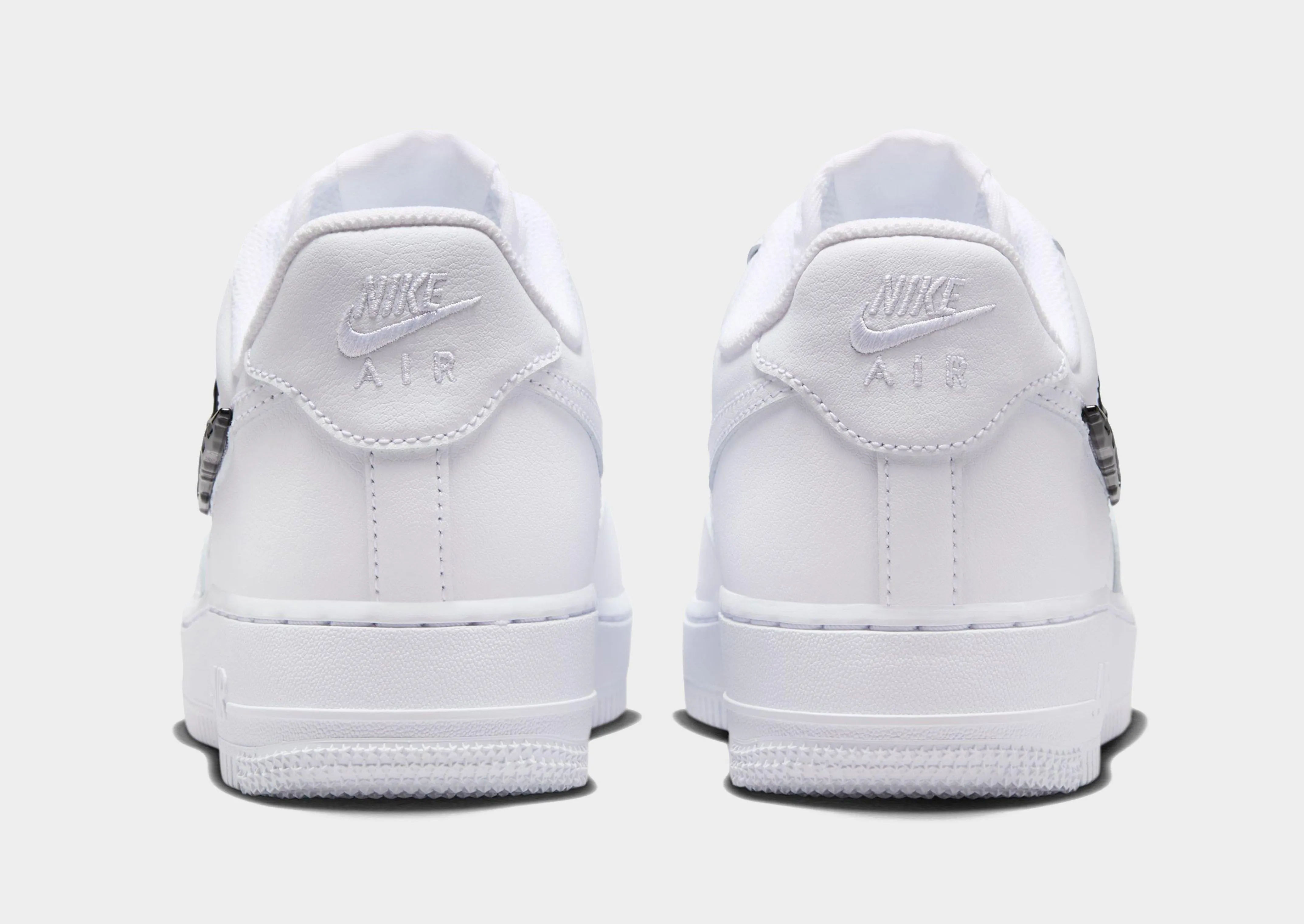 Air Force 1 ??07 LX Women's Supportive Feel Steady Grip