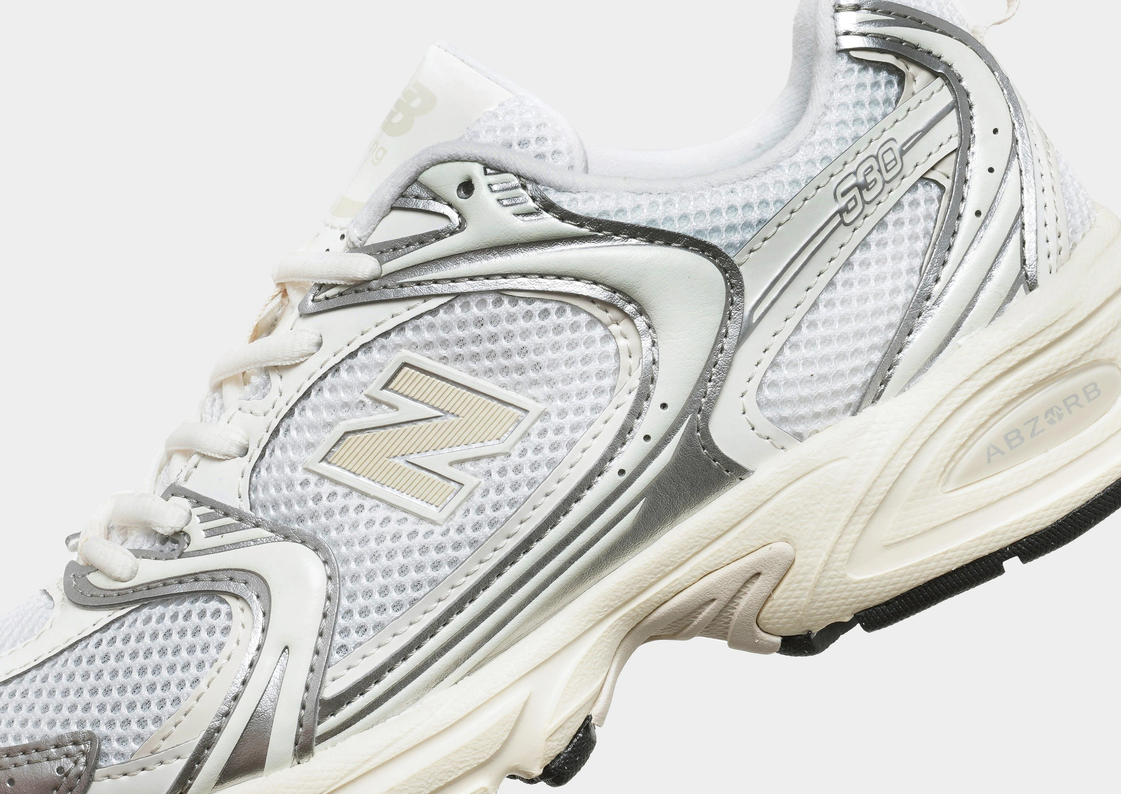 530 Women's celebrity - endorsed shoes