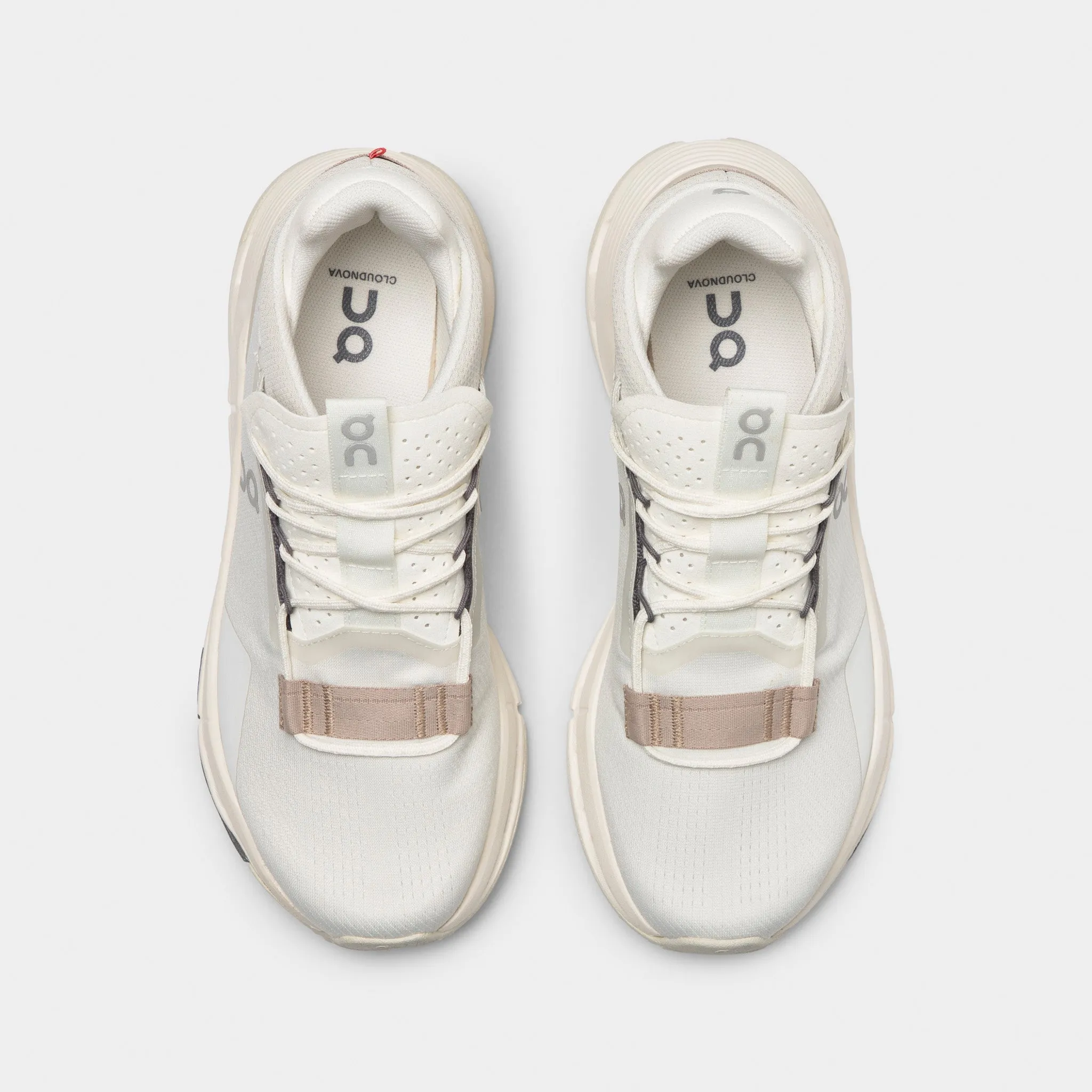 Bone Aid Street Glow On Women's Cloudnova 2 Ice / Sand