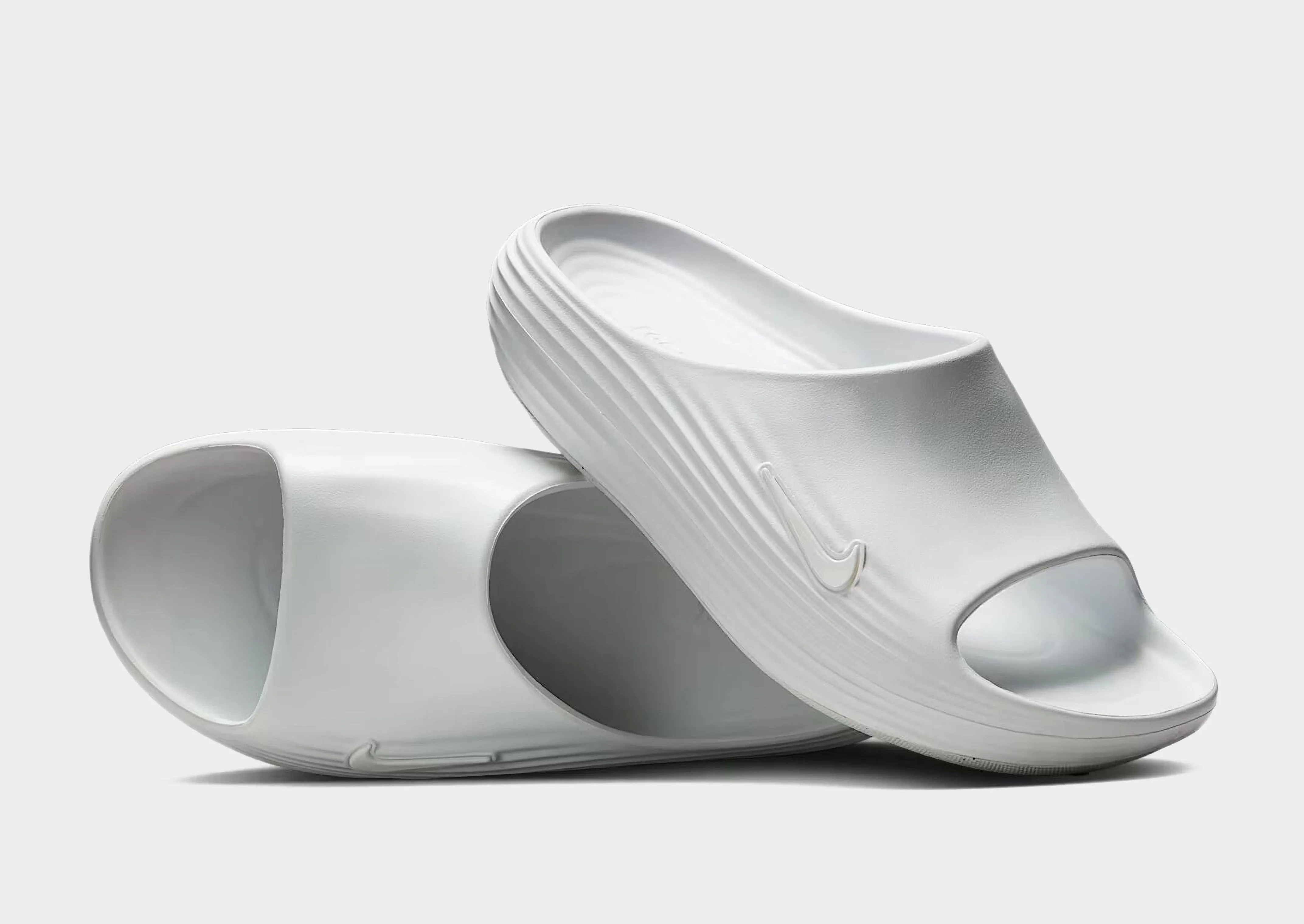 quick-drying Slip Resistant ReactX Rejuven8 Slides