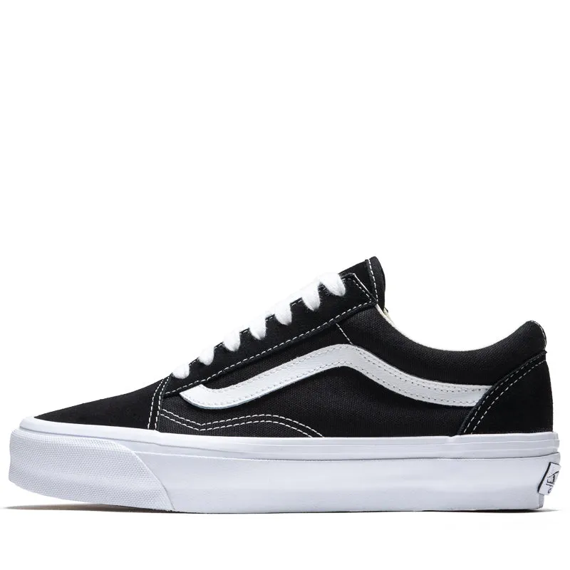 Off-Road Ready Compression Molded Outsole Vans Old Skool 36 LX - Black/White