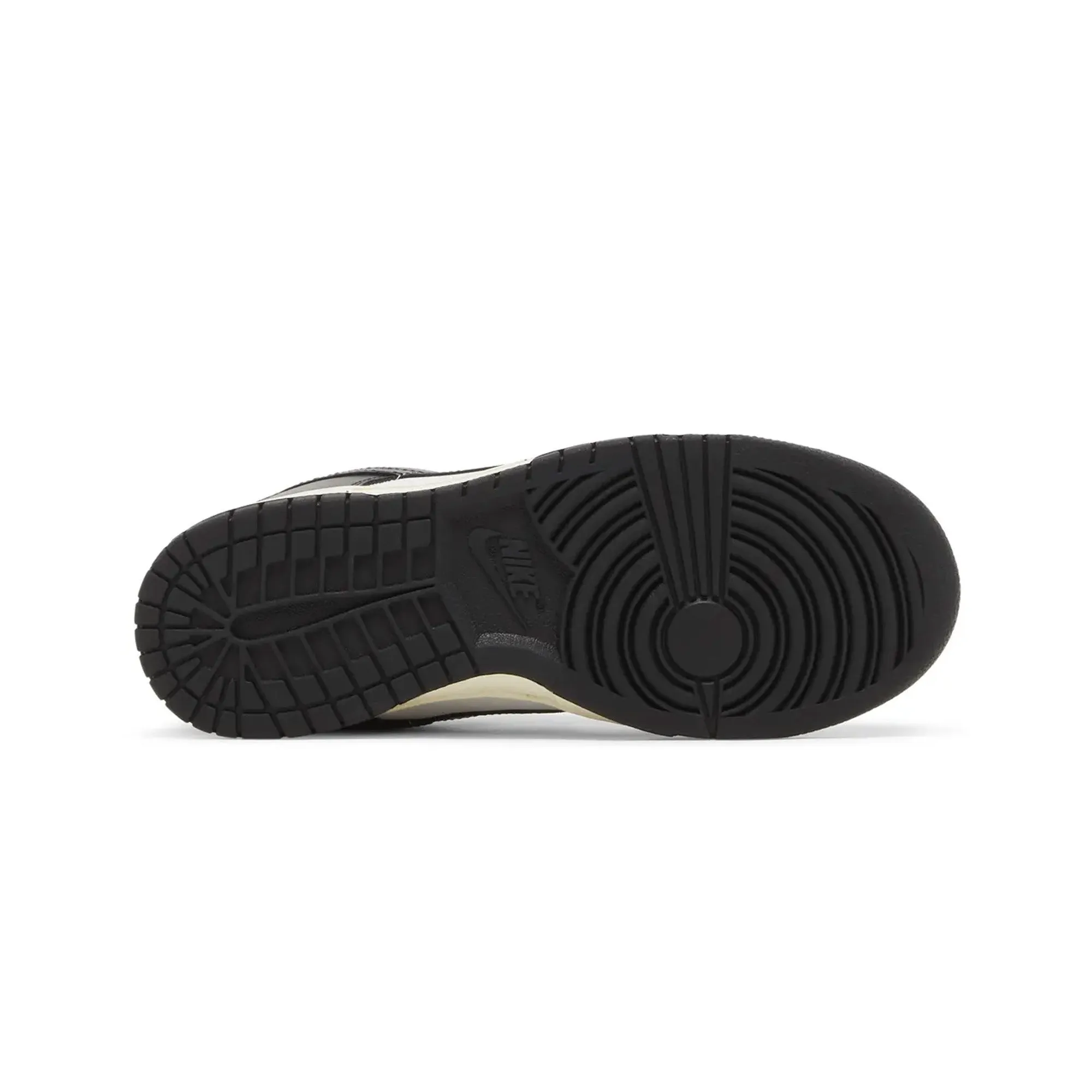 Nike Dunk Low Vintage 'Panda' Women's (2023) Durable Construction