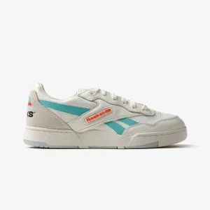 Reebok | BB 4000 II  { WHITE/BLUE Global Cool Travel Light