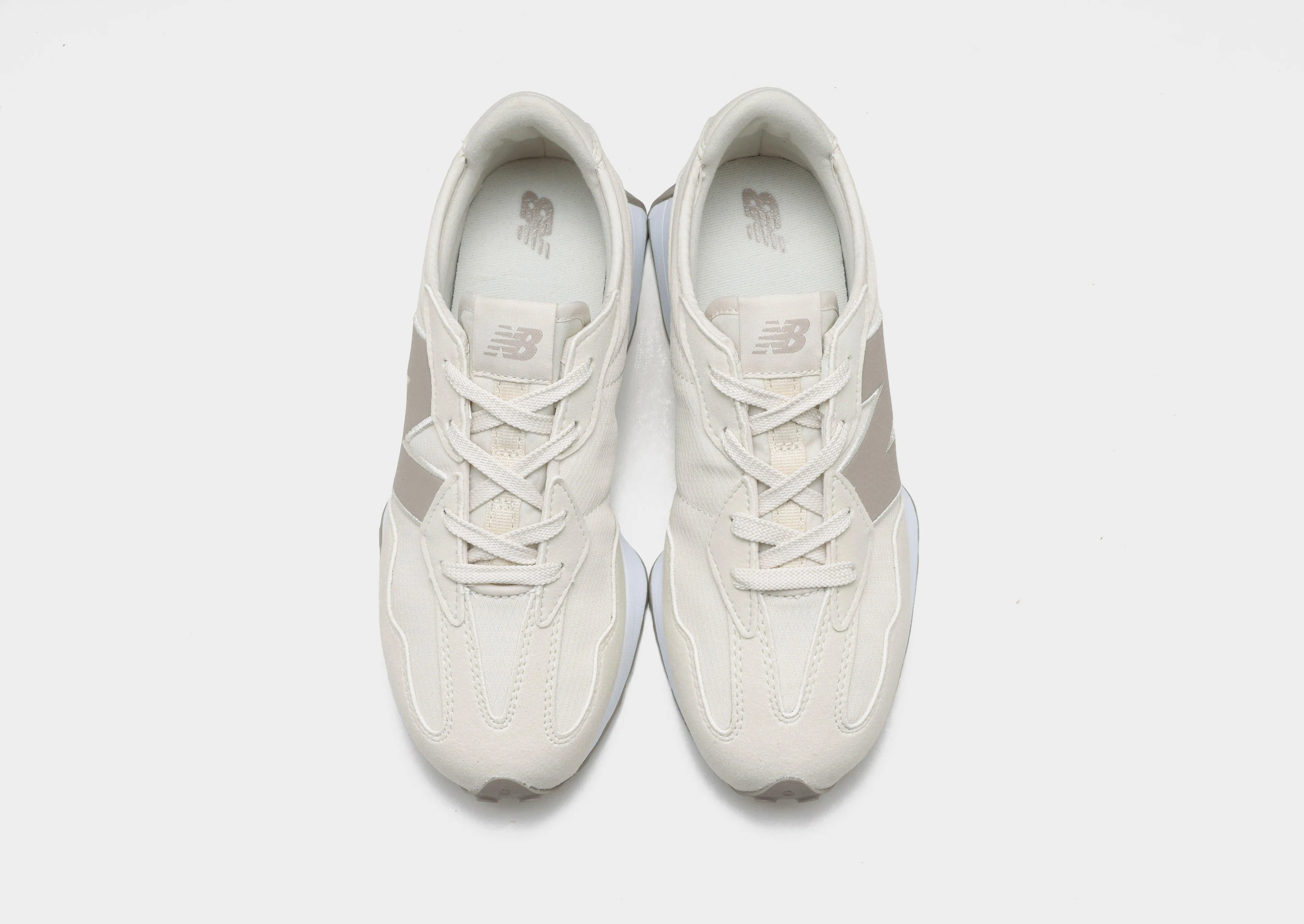 327 Junior's Reliable Performance female athlete shoes