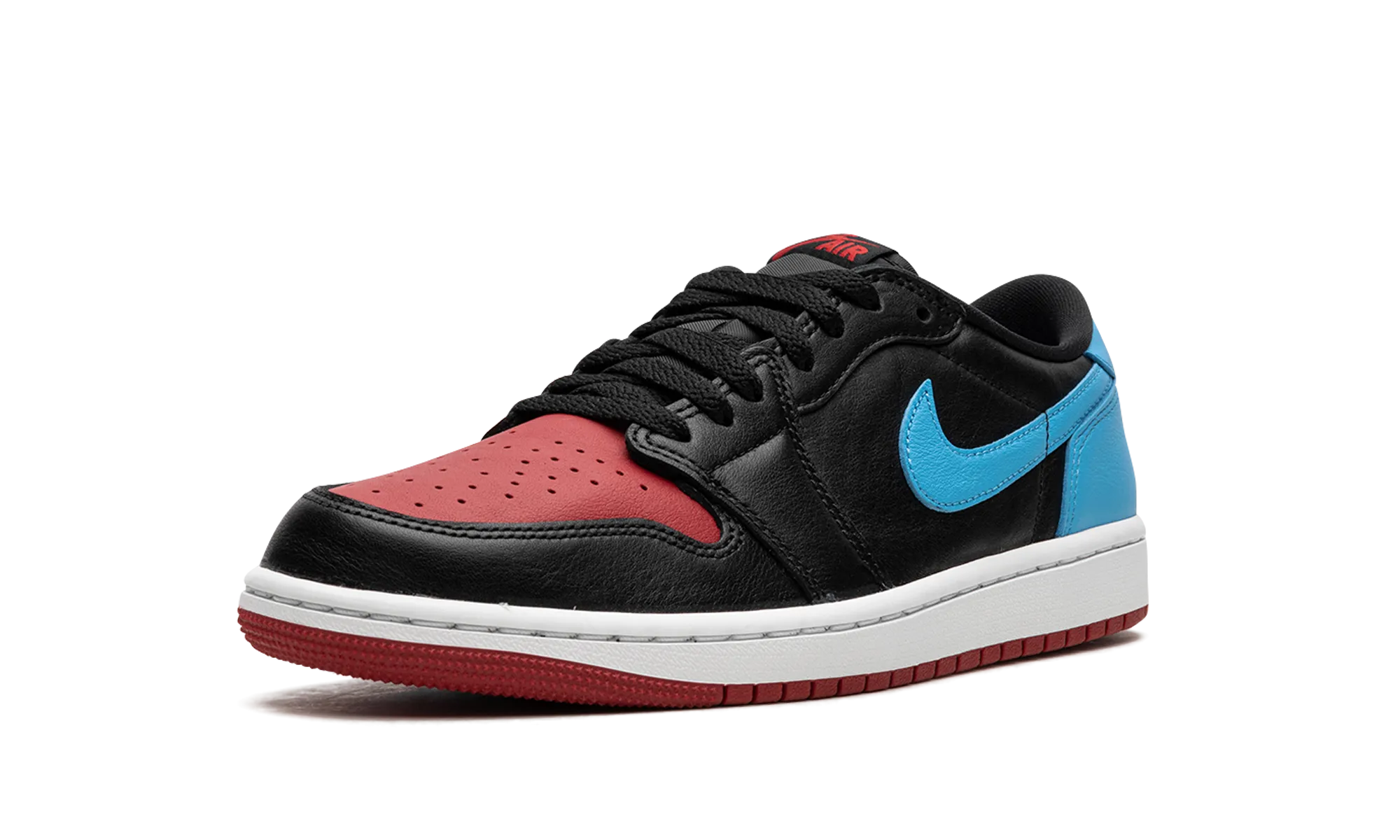 Speed Boost AIR JORDAN 1 LO OG WMNS "UNC to Chicago"