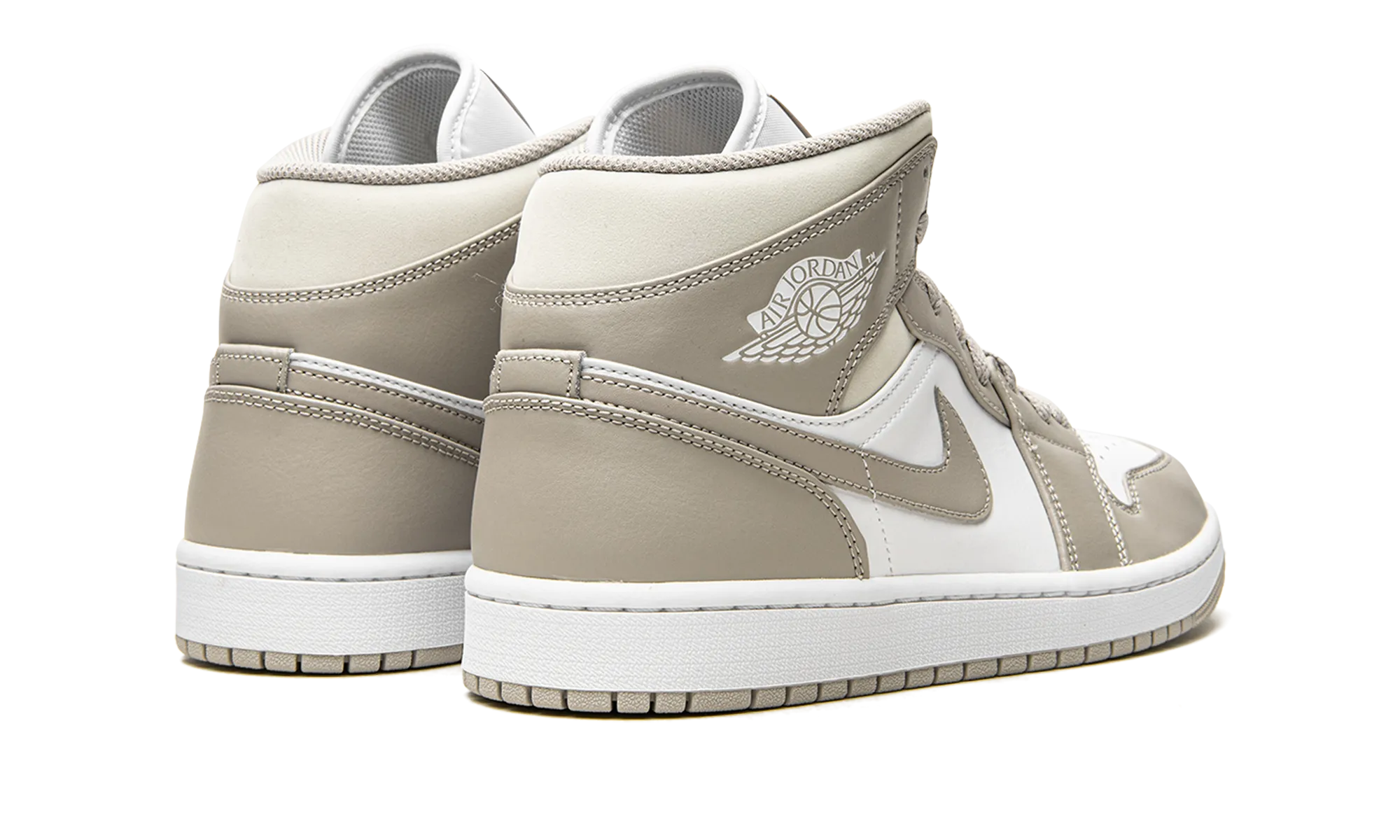 Comfort Essentials All-around silhouette Air Jordan 1 Mid "Linen / College Grey"