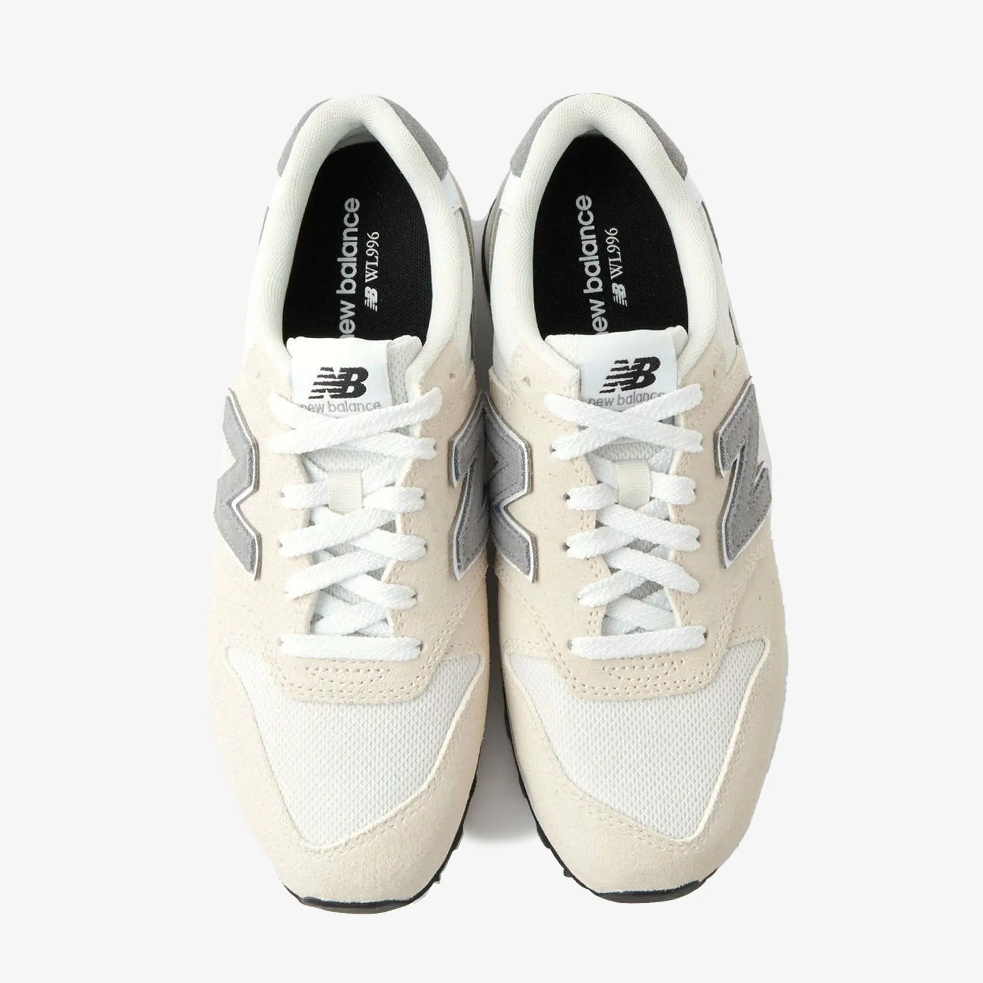 New Balance | 996 { BEIGE running on asphalt shoes
