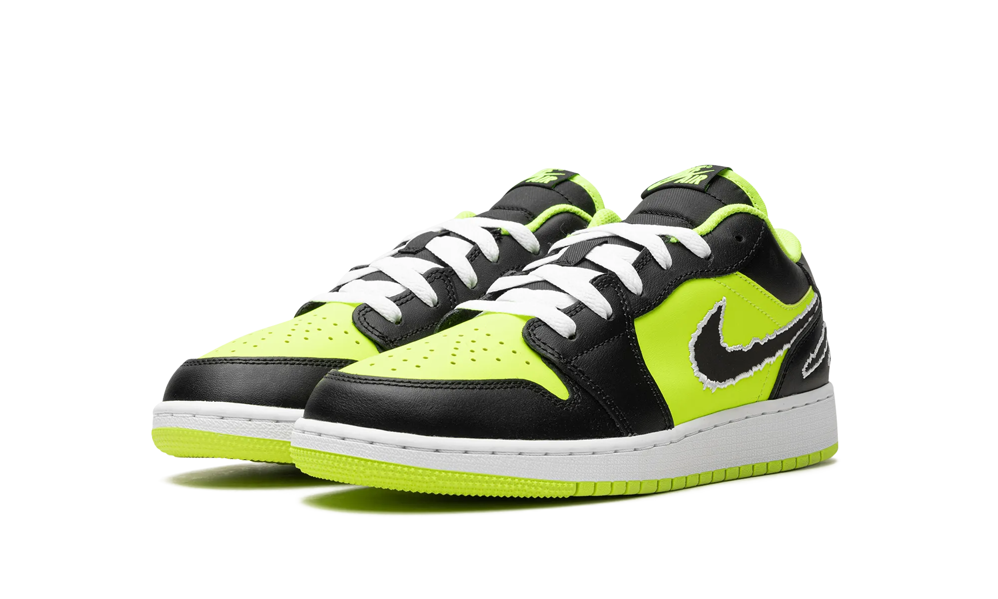 Air Jordan 1 Low SE GS "Black Cat" Impact Zone