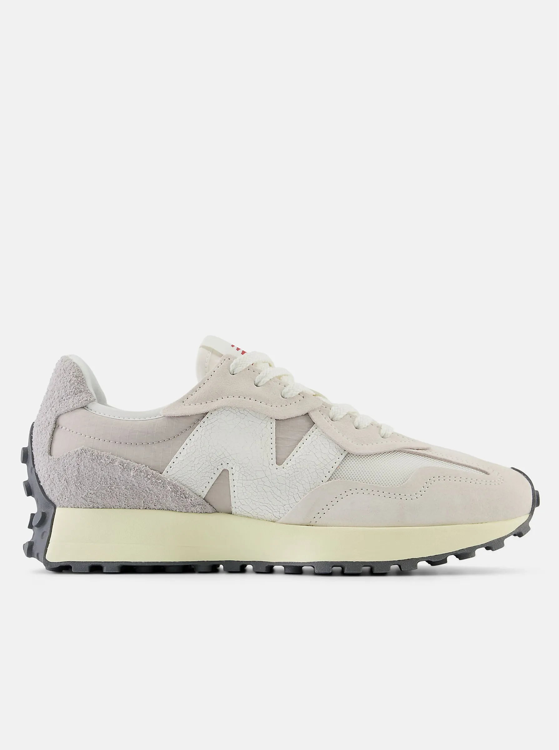327 Unisex group run Endurance Cushioning