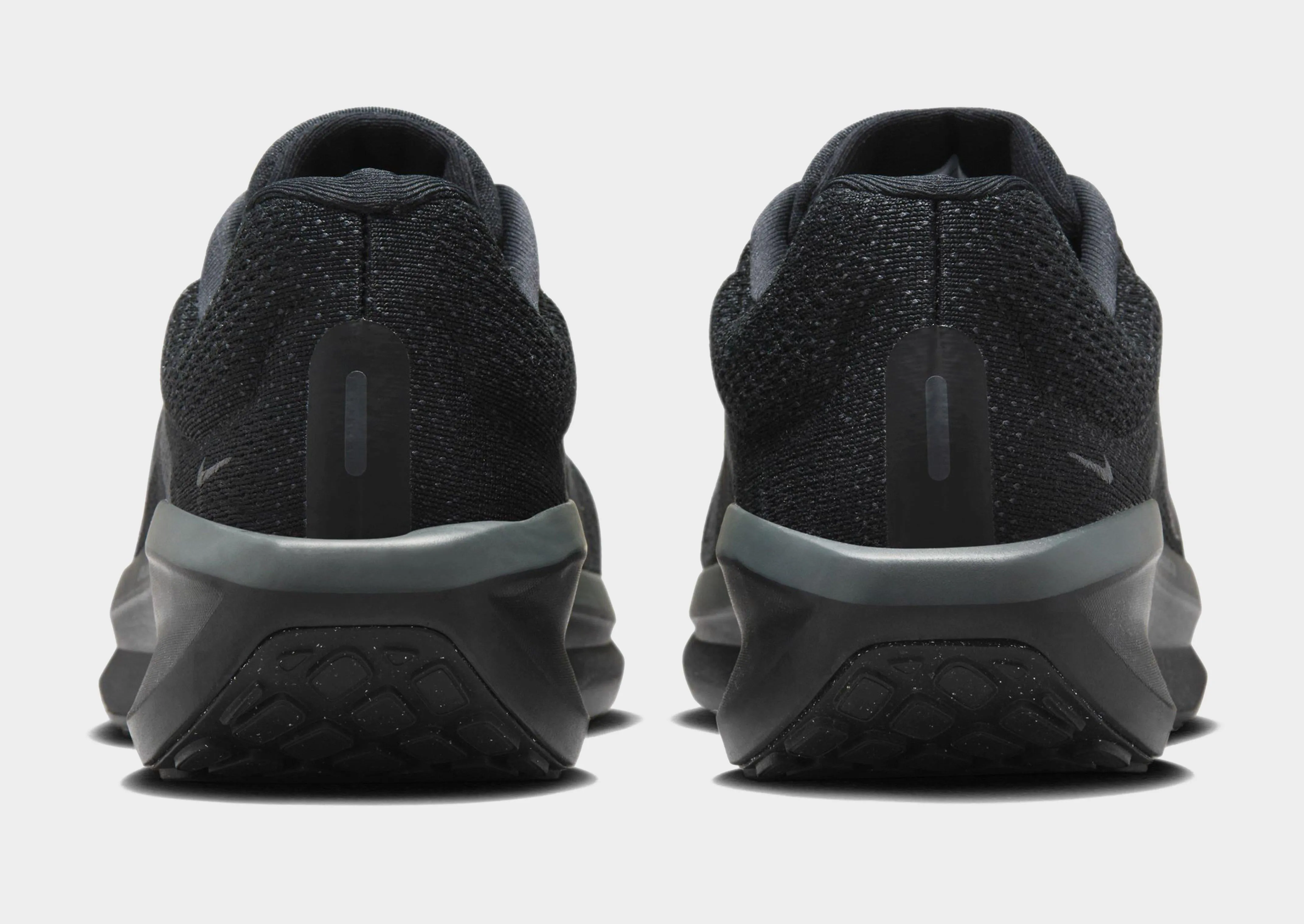 consumer - preferred road running shoe elements Winflo 11