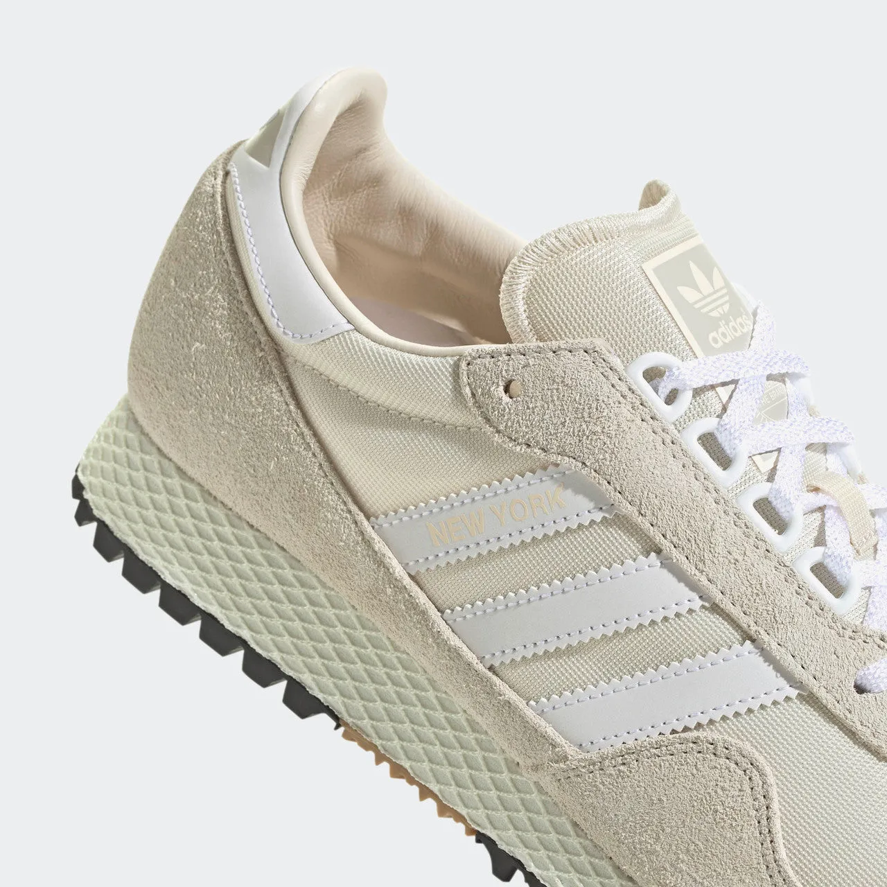 Agile Motion Tennis Sneakers New York