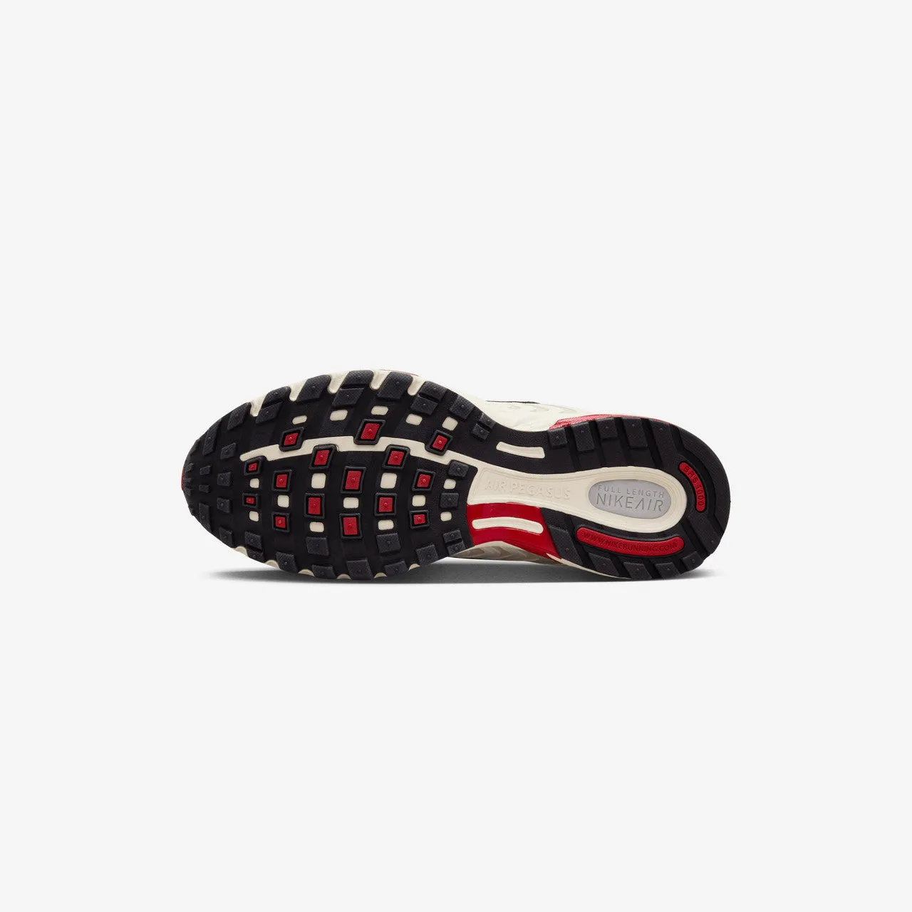 Structured Pace Wmns Nike Air Pegasus 2005