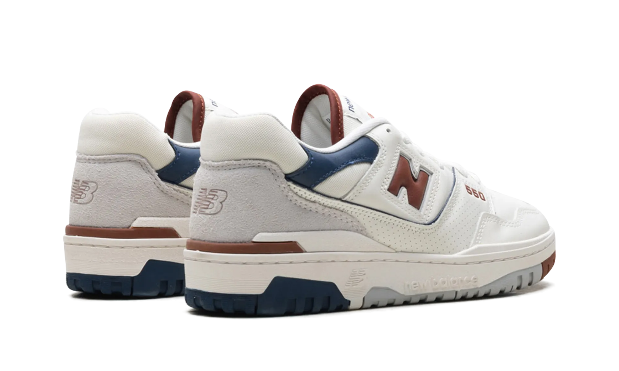 550 "Sea Salt Relic Brown" trail - runner