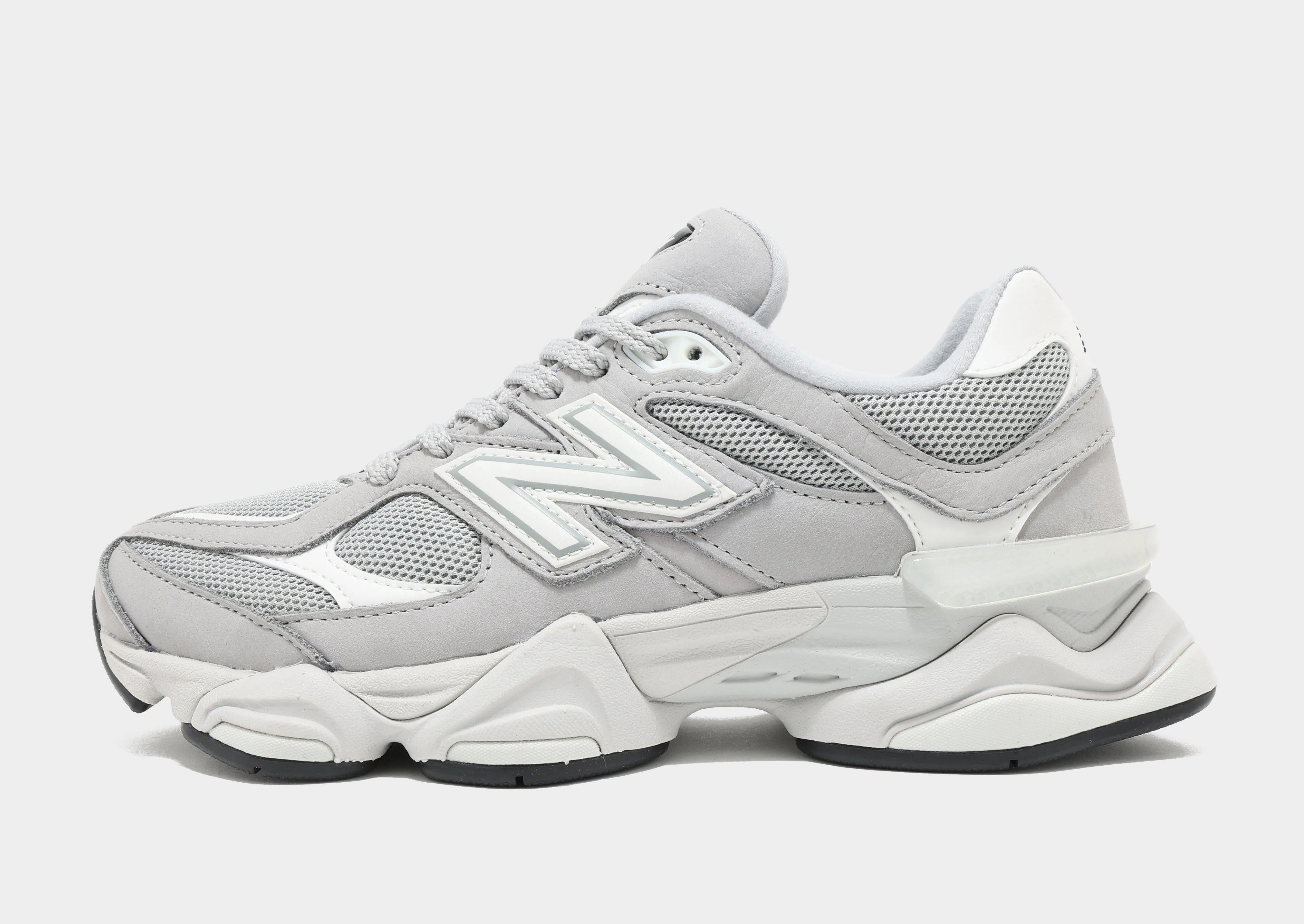 9060 running in a national park shoes