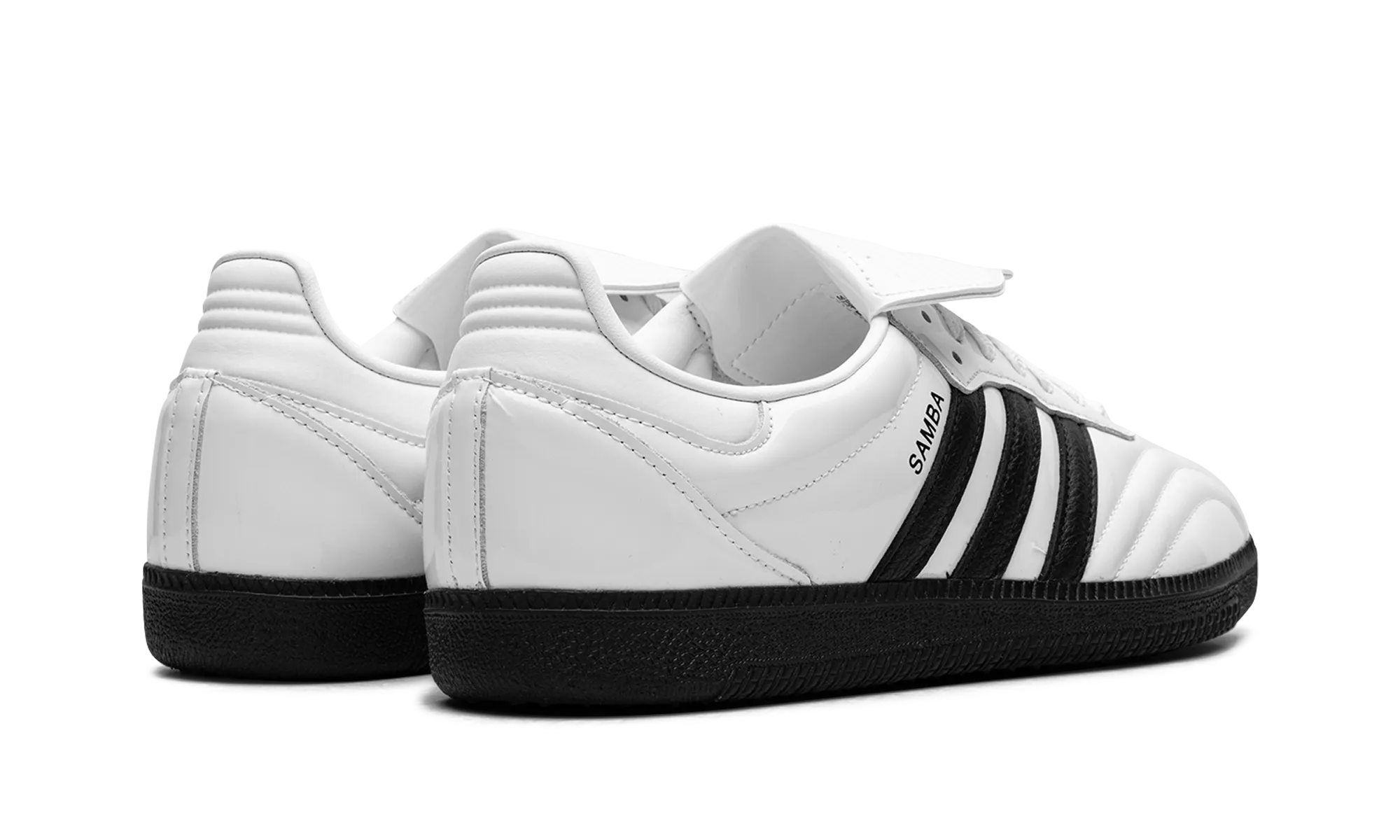 Date Outfit Samba LT WMNS "Cloud White"