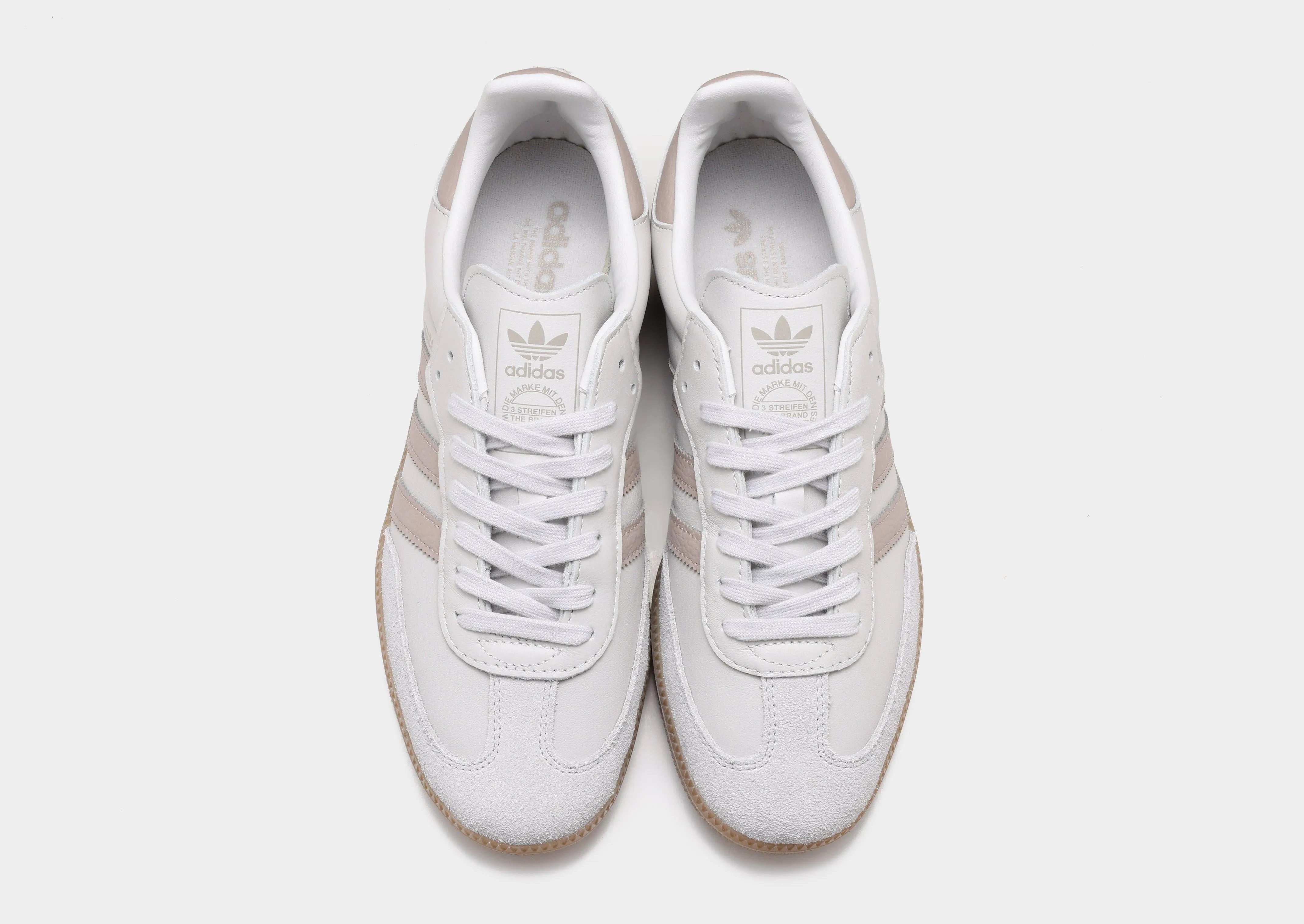 Outdoor Walking Smooth Steps Samba OG