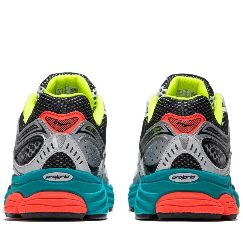 Comfortable Tongue Saucony Progrid Omni 9 - Silver/Mutant