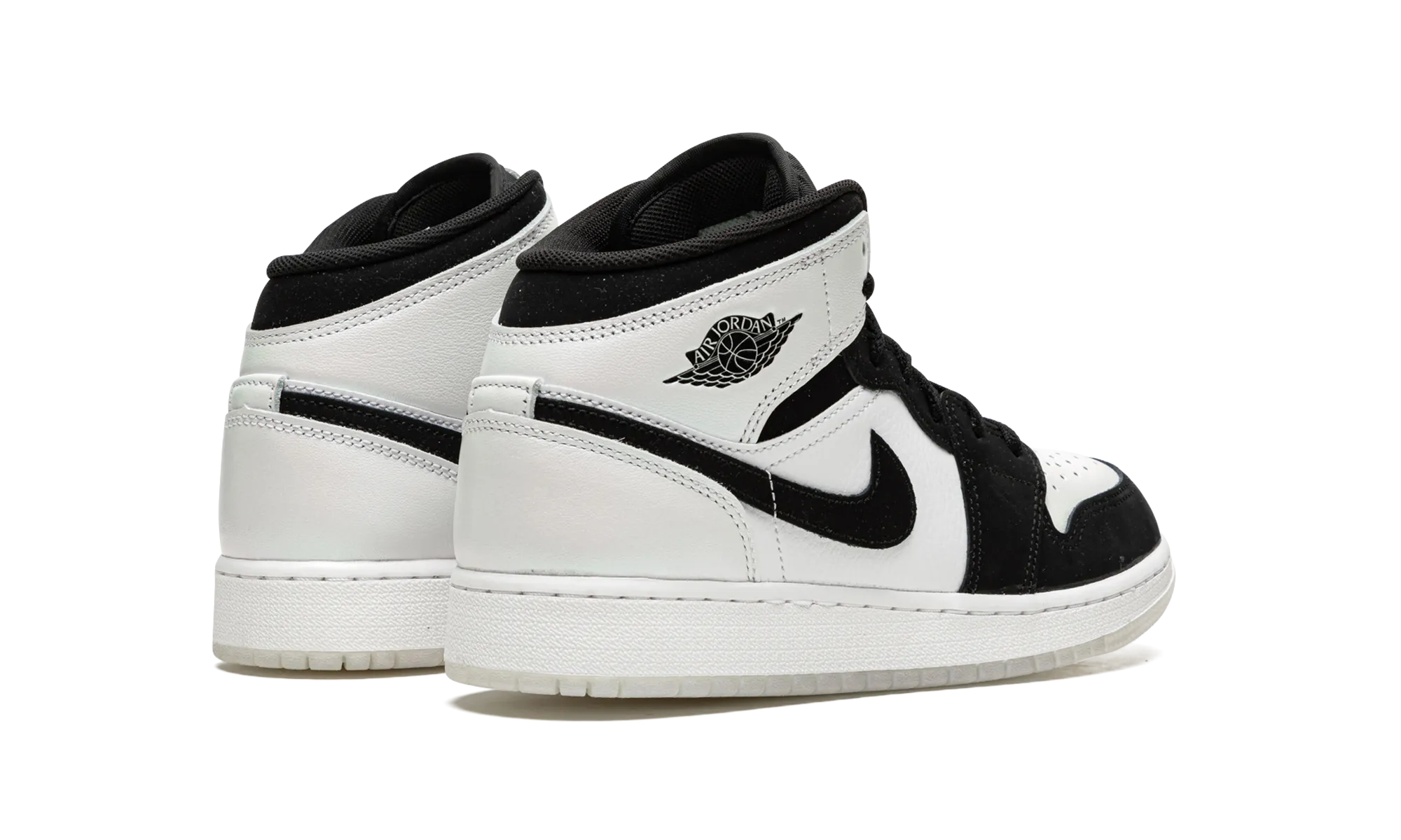 Elastic Gusseted Tongue Air Jordan 1 MID SE GS "Diamond Shorts"
