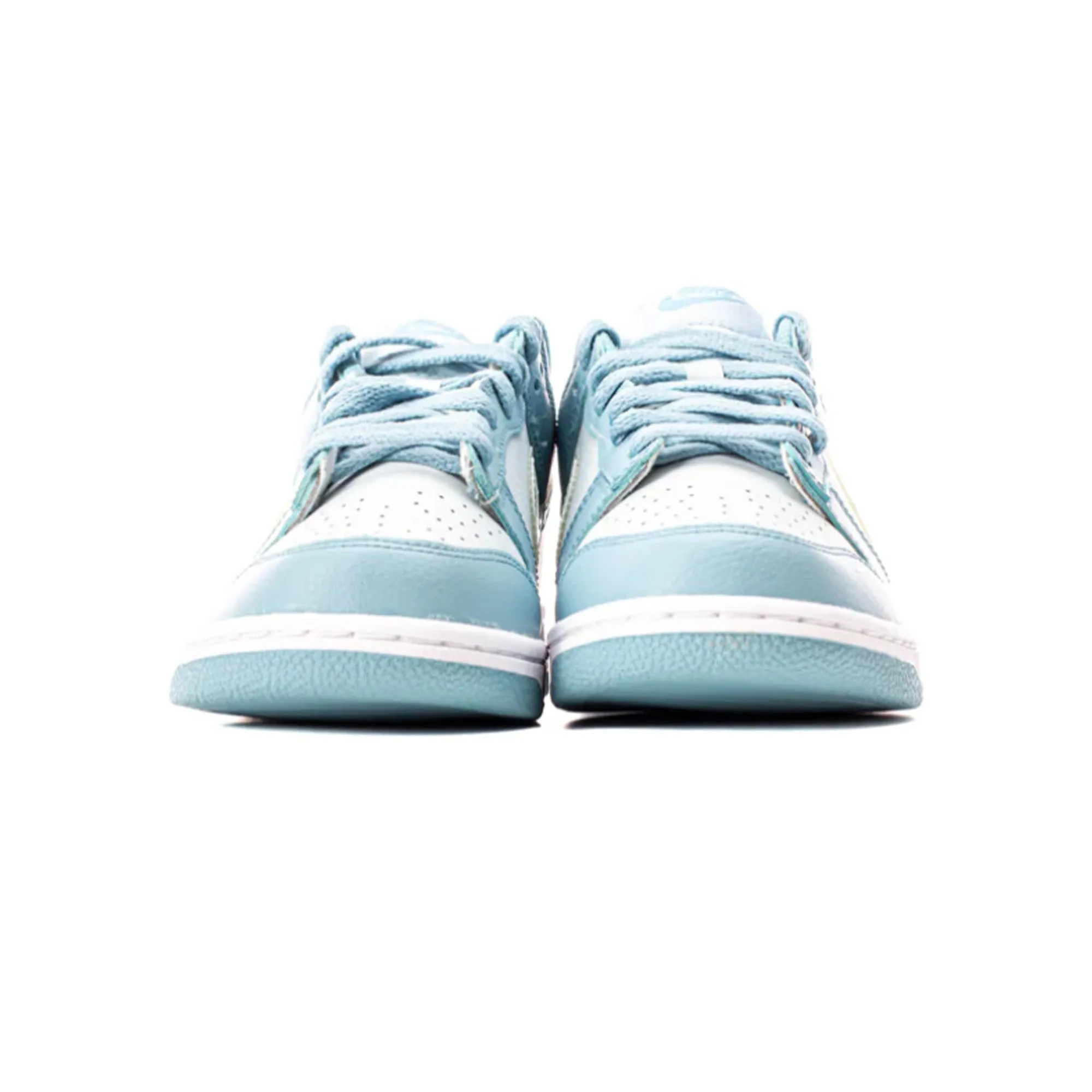 Nike Dunk Low 'Clear Blue Swoosh' GS (2022) Sneaker Fashion PaddedTongue