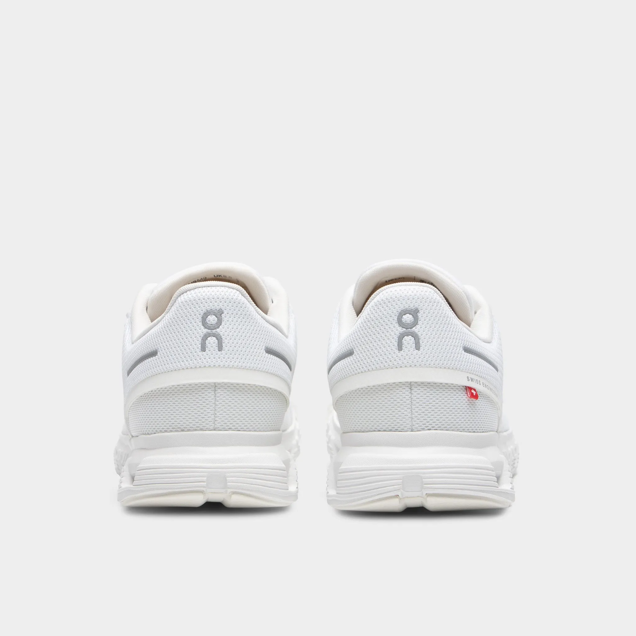 Lace Up heel cup On Cloud 6 White / White