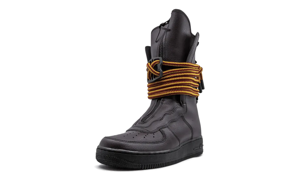 SF Air Force 1 Mid Secure fit