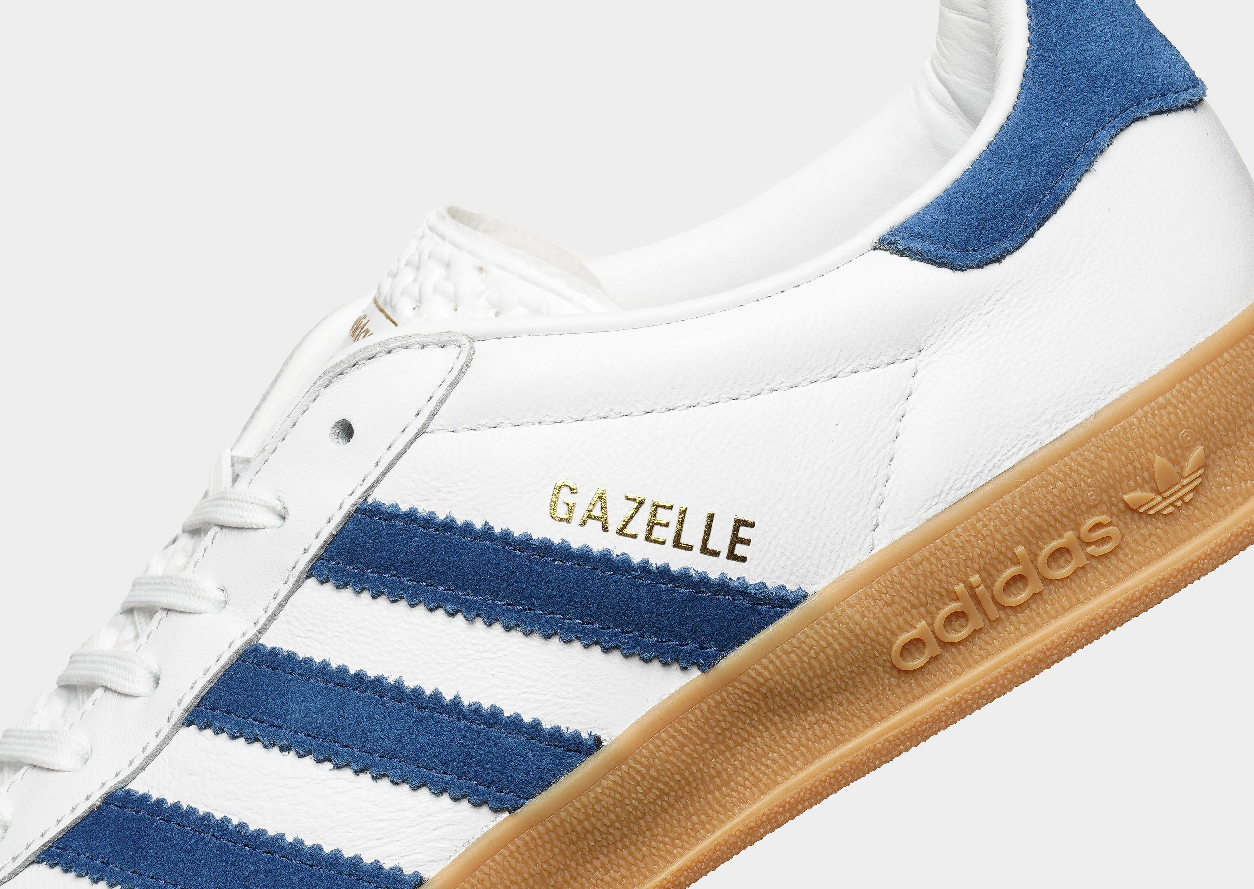 Carbon Fiber Reinforced Gazelle Indoor