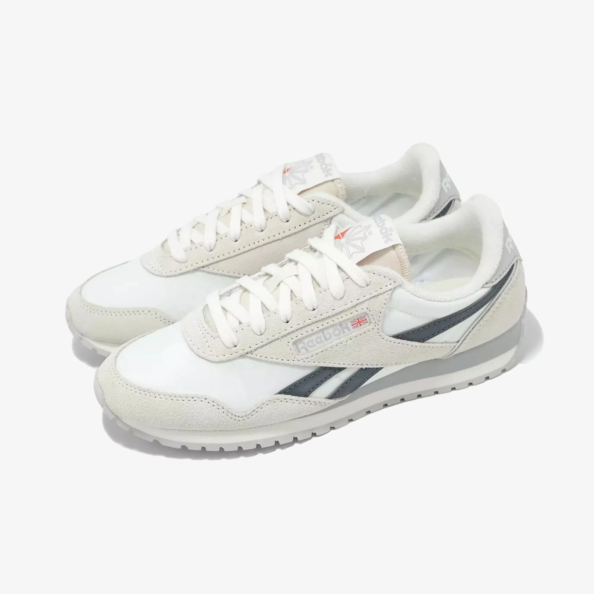 Slim Form Reebok | CLASSIC AZ { WHITE