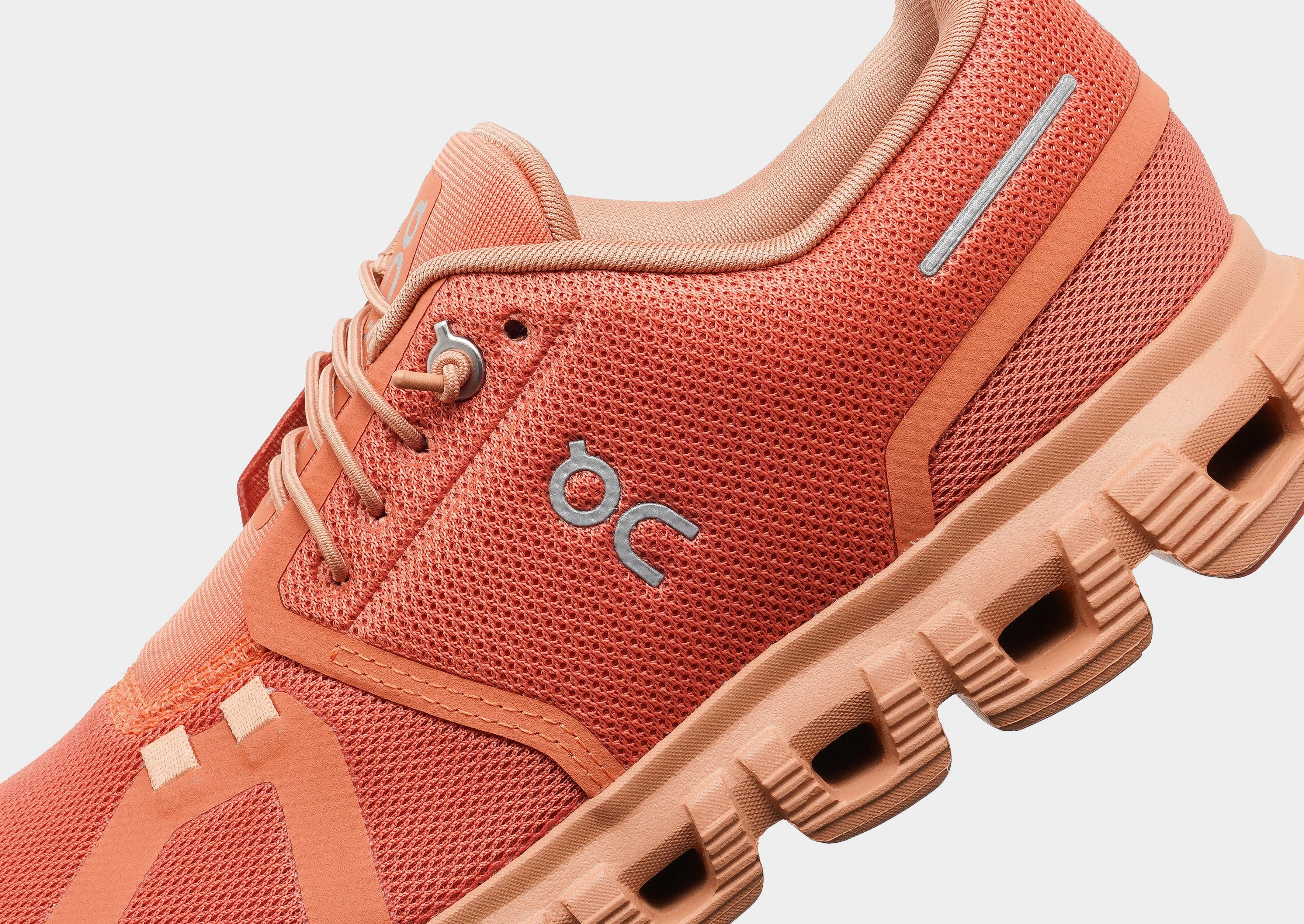Cloud 6 Women's knitted upper running shoes
