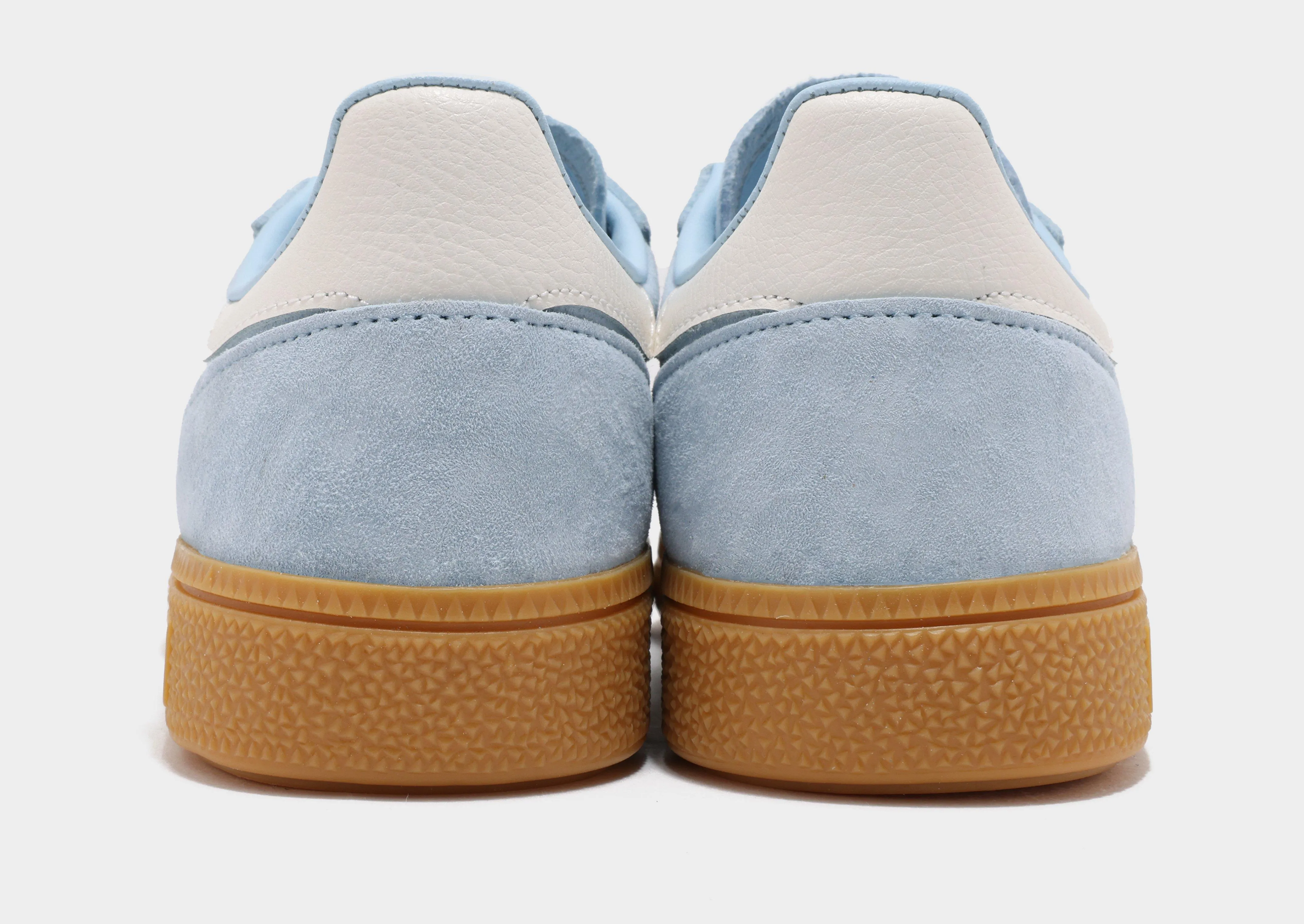 Handball Spezial Women's Reinforced Eyelets Design