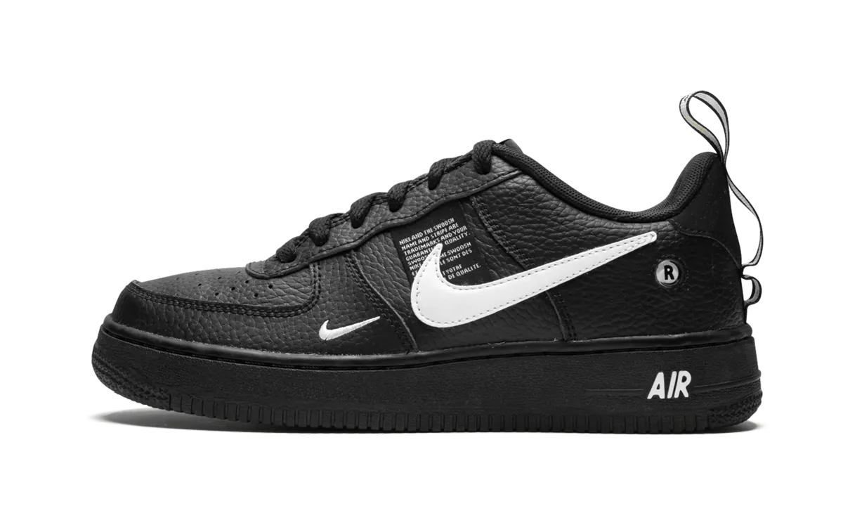 Air Force 1 LV8 Utility (GS) Adjustable Fit Quick Action Fit