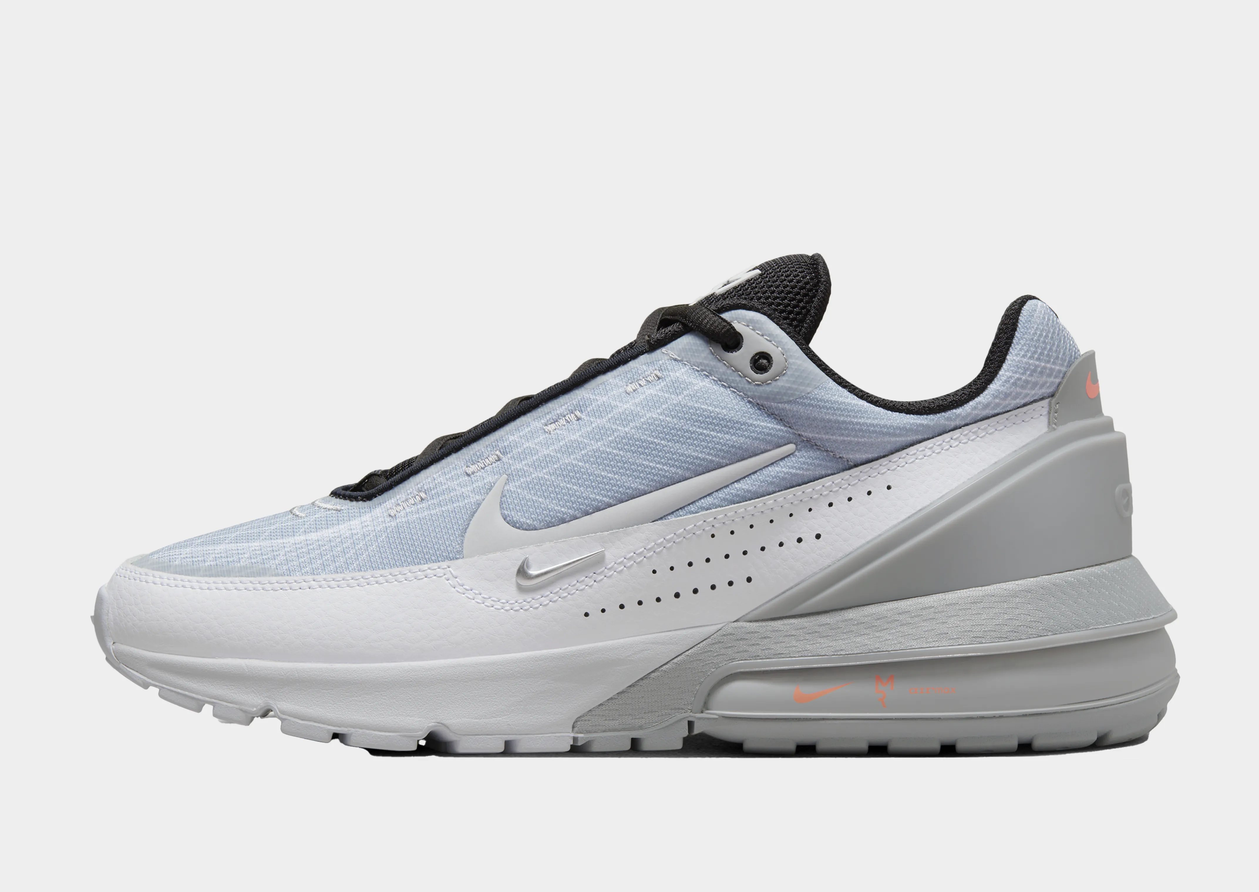 Air Max Pulse running in a cycling studio shoes group runs