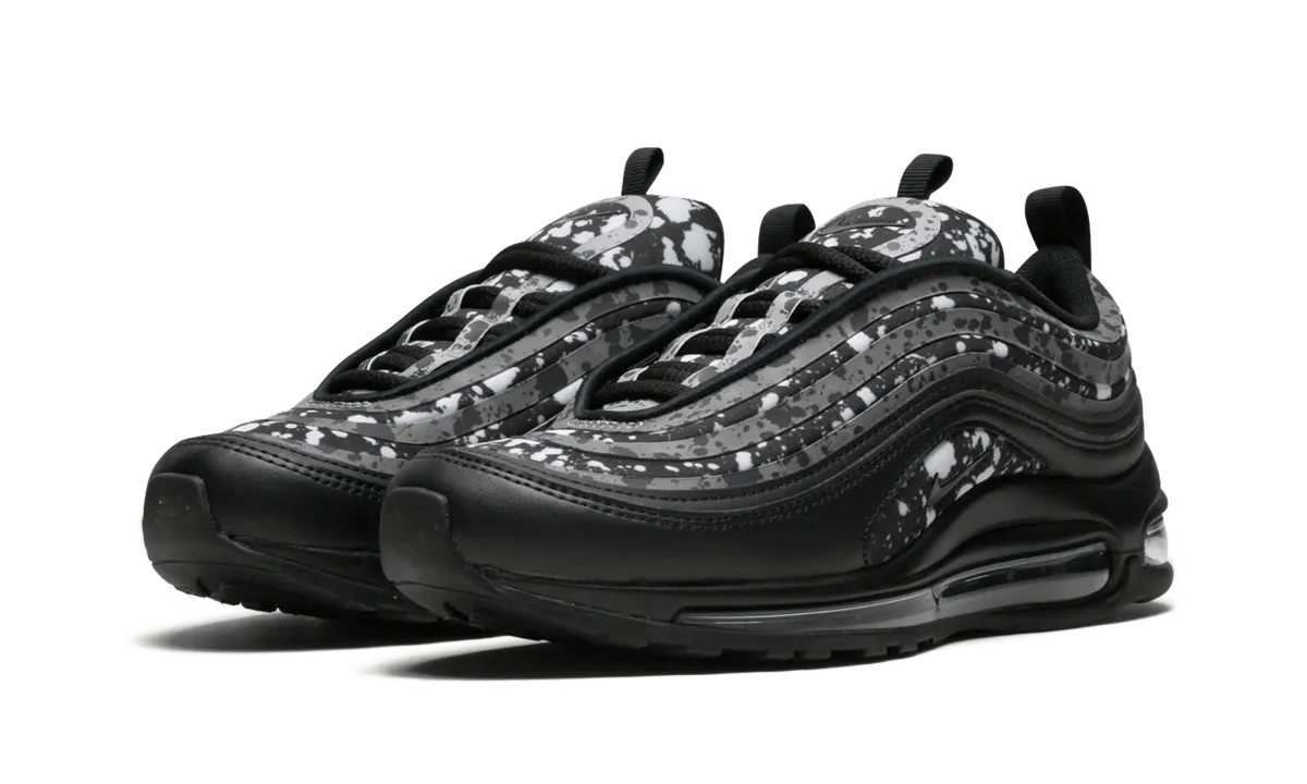jogging in park senior athletic shoes AIR MAX 97 UL '17 PRM WMNS "Splatter"