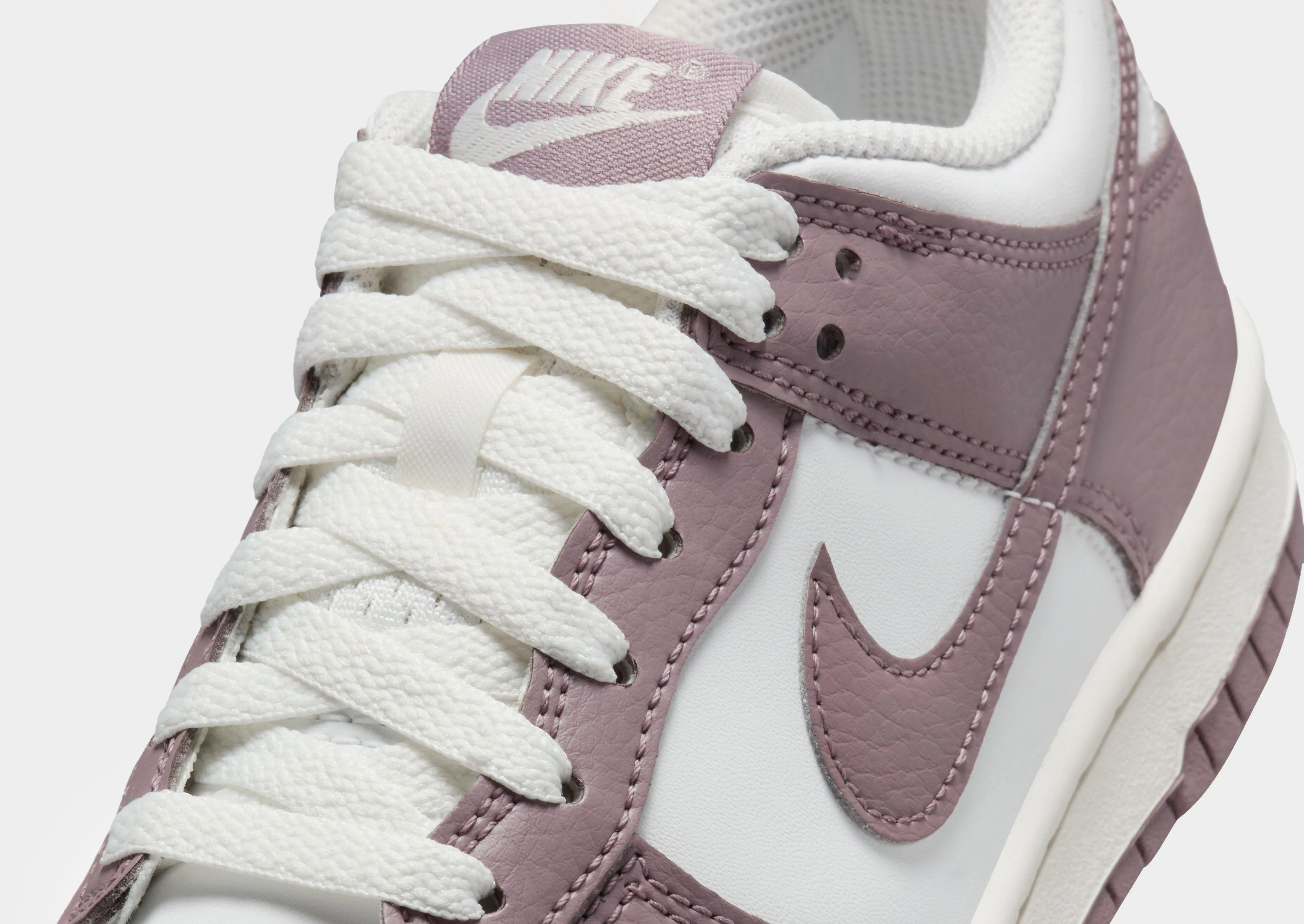 Statement Wear Dunk Low Junior's