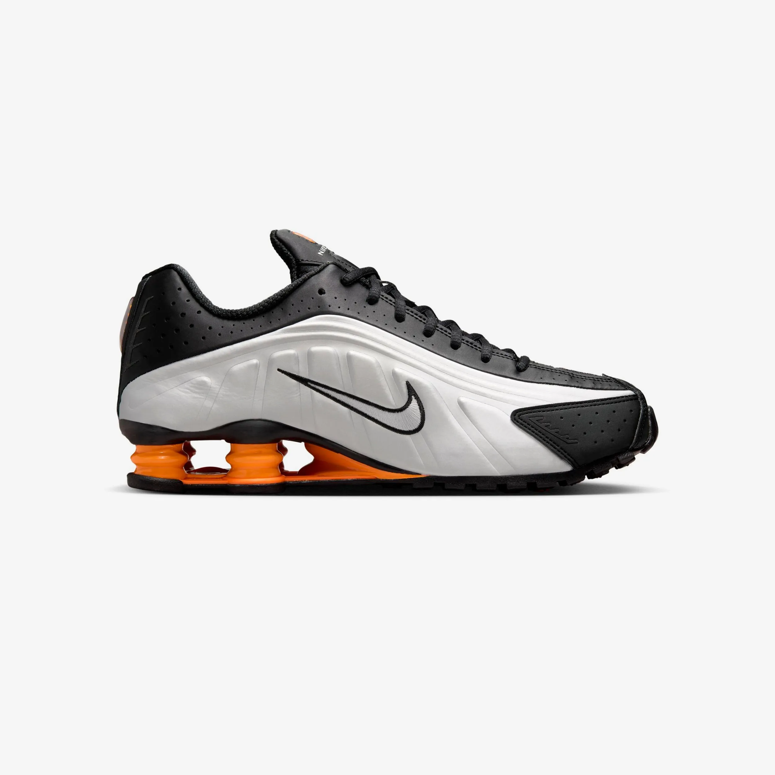 Shox R4 Refined Ease Weatherproof Design