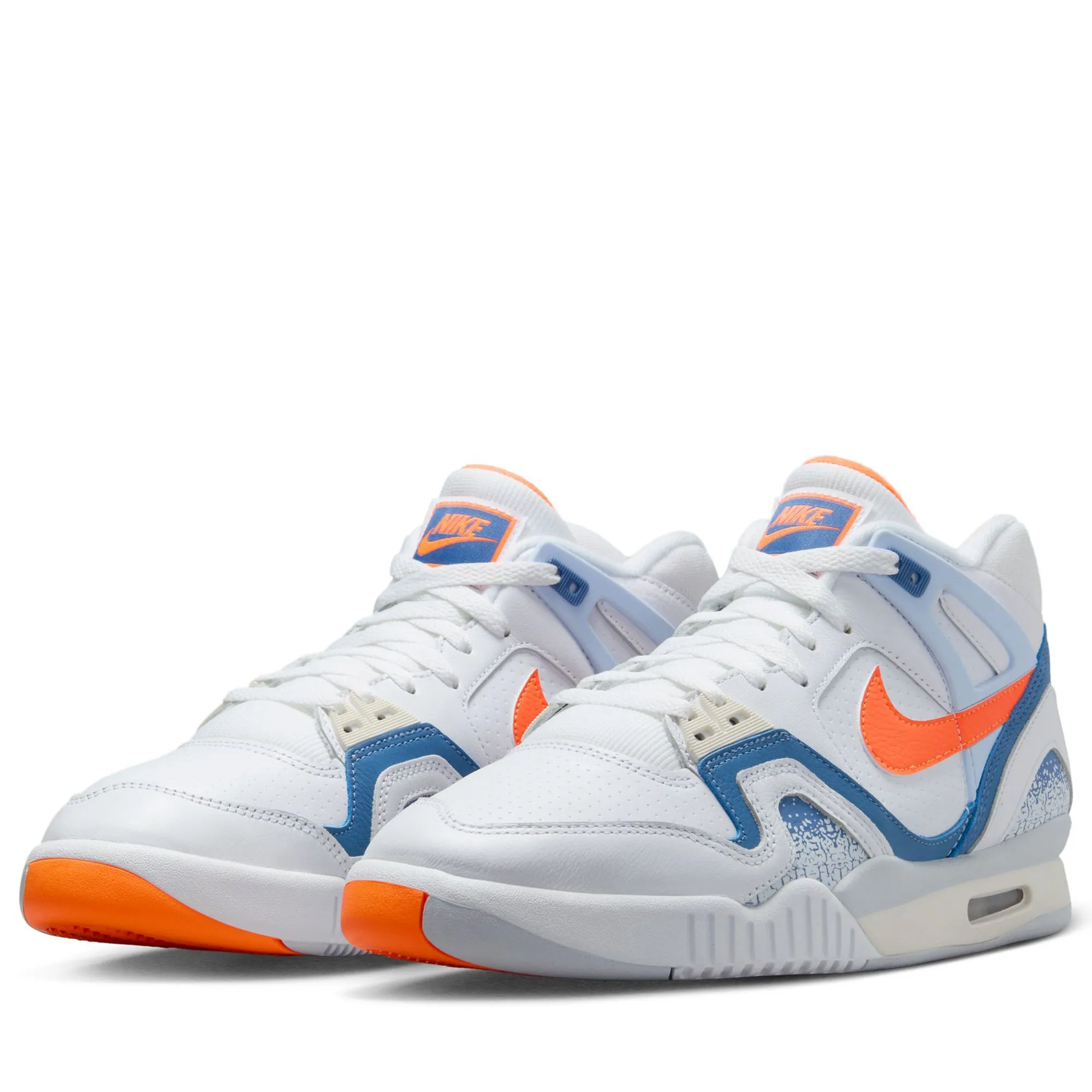 Weekend Hikes Structured shock absorption Nike Air Tech Challenge 2 - White/Tart
