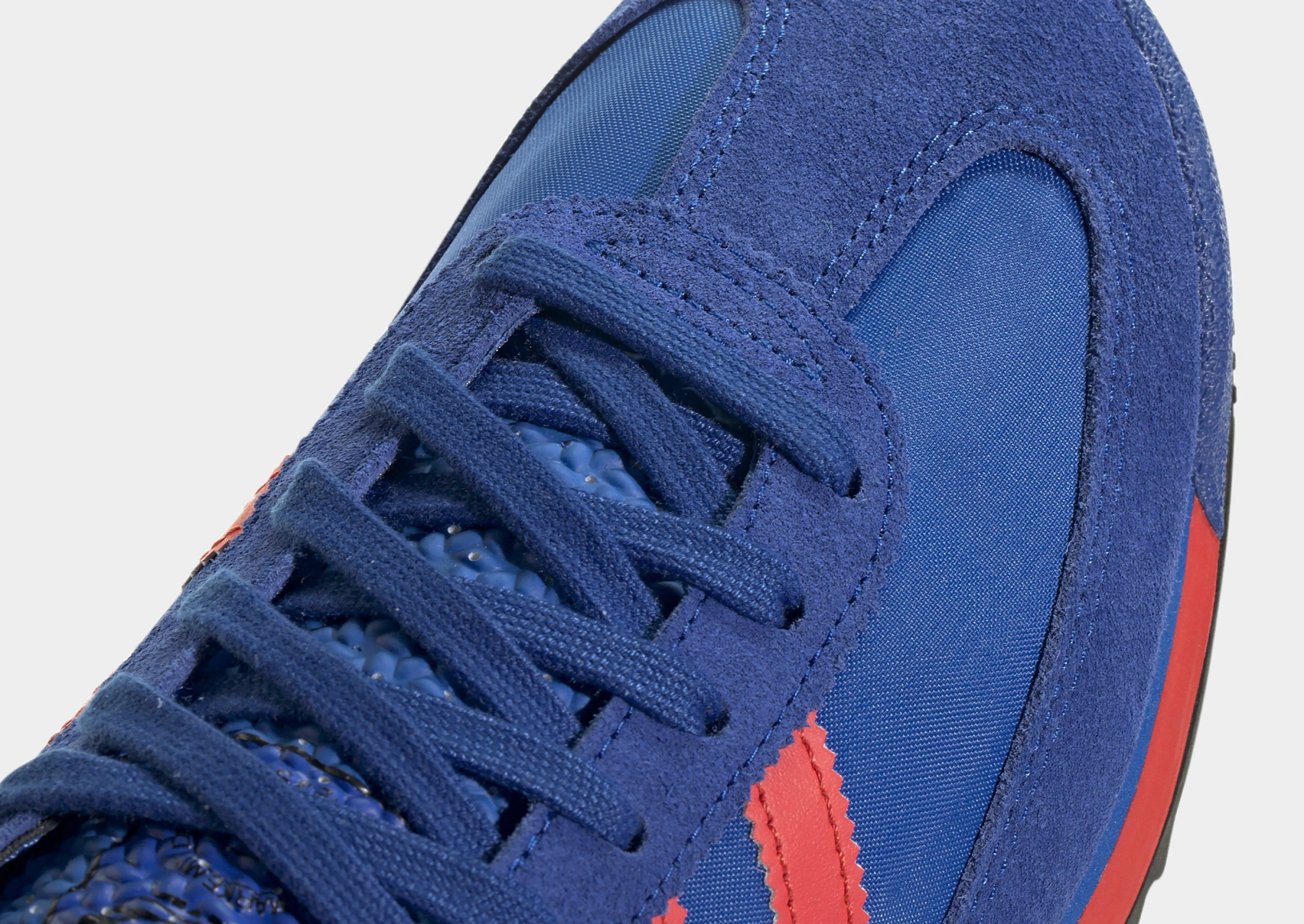 SL 72 RS Mid   Top Style Slip Resistant Sole