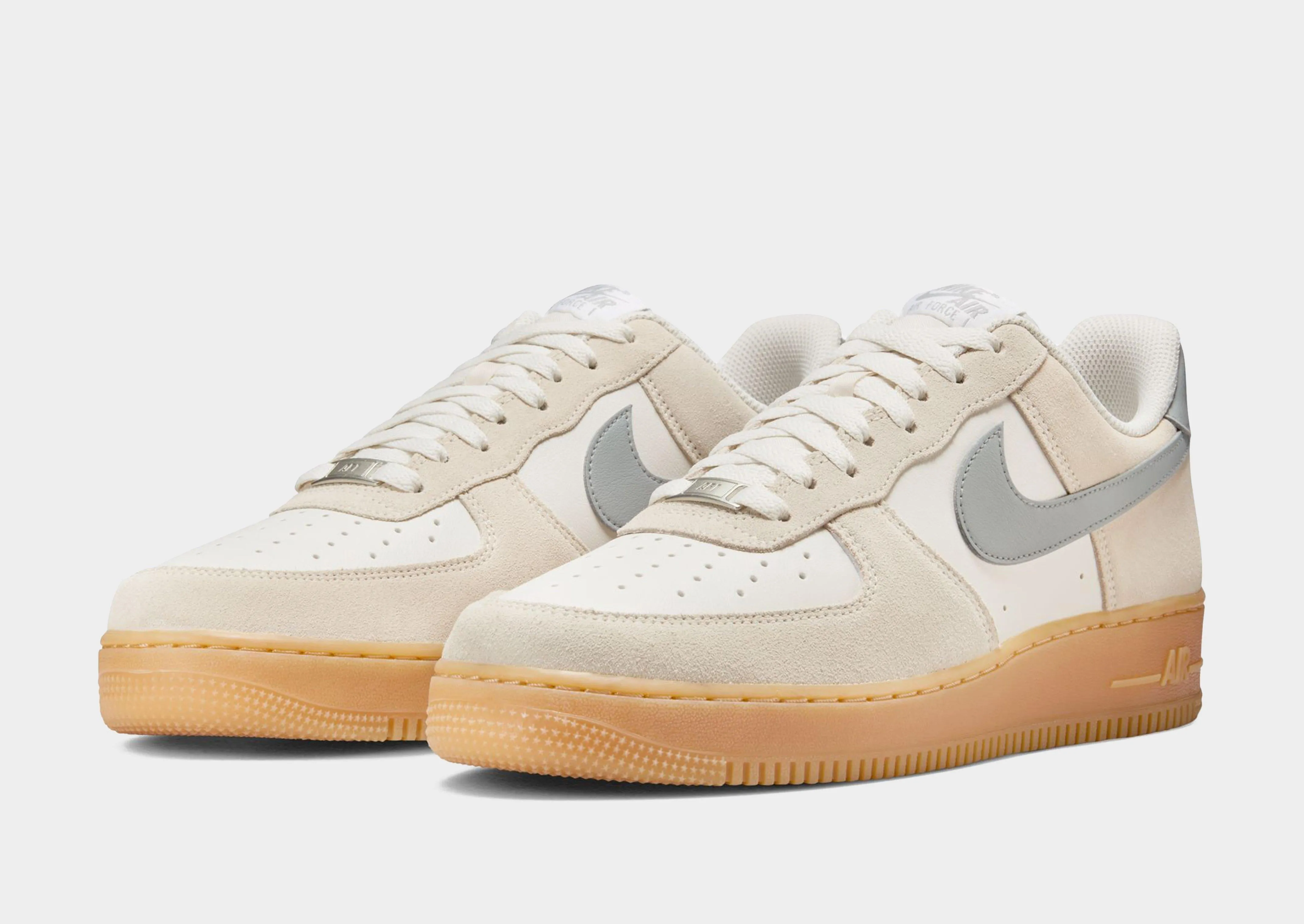 Air Force 1 '07 LV8 Gold Shine