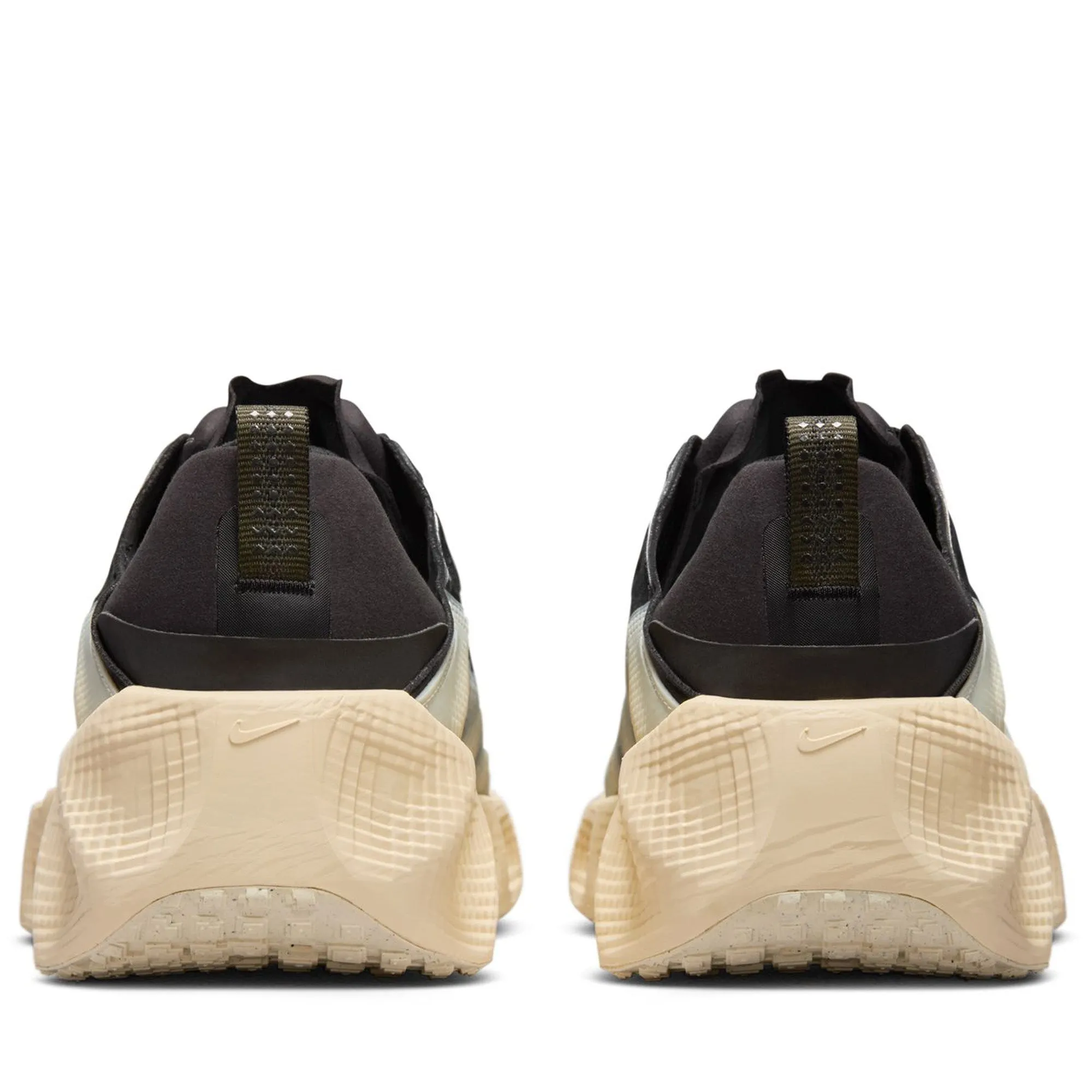 Nike Ava Rover - Black/Anthracite Stylish grip Midsole Cushion