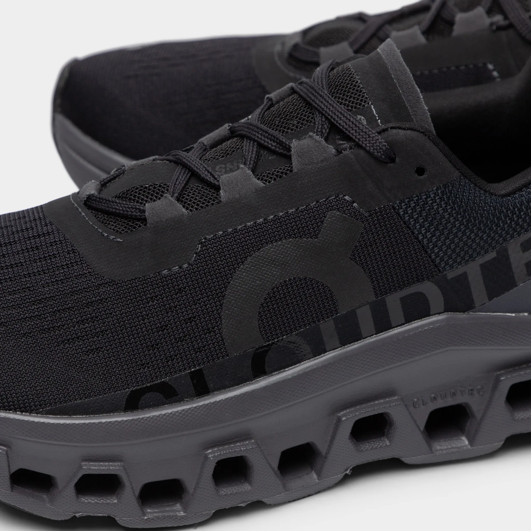 On Women's Cloudmonster Black / Magnet Urban Walk Shine Tone