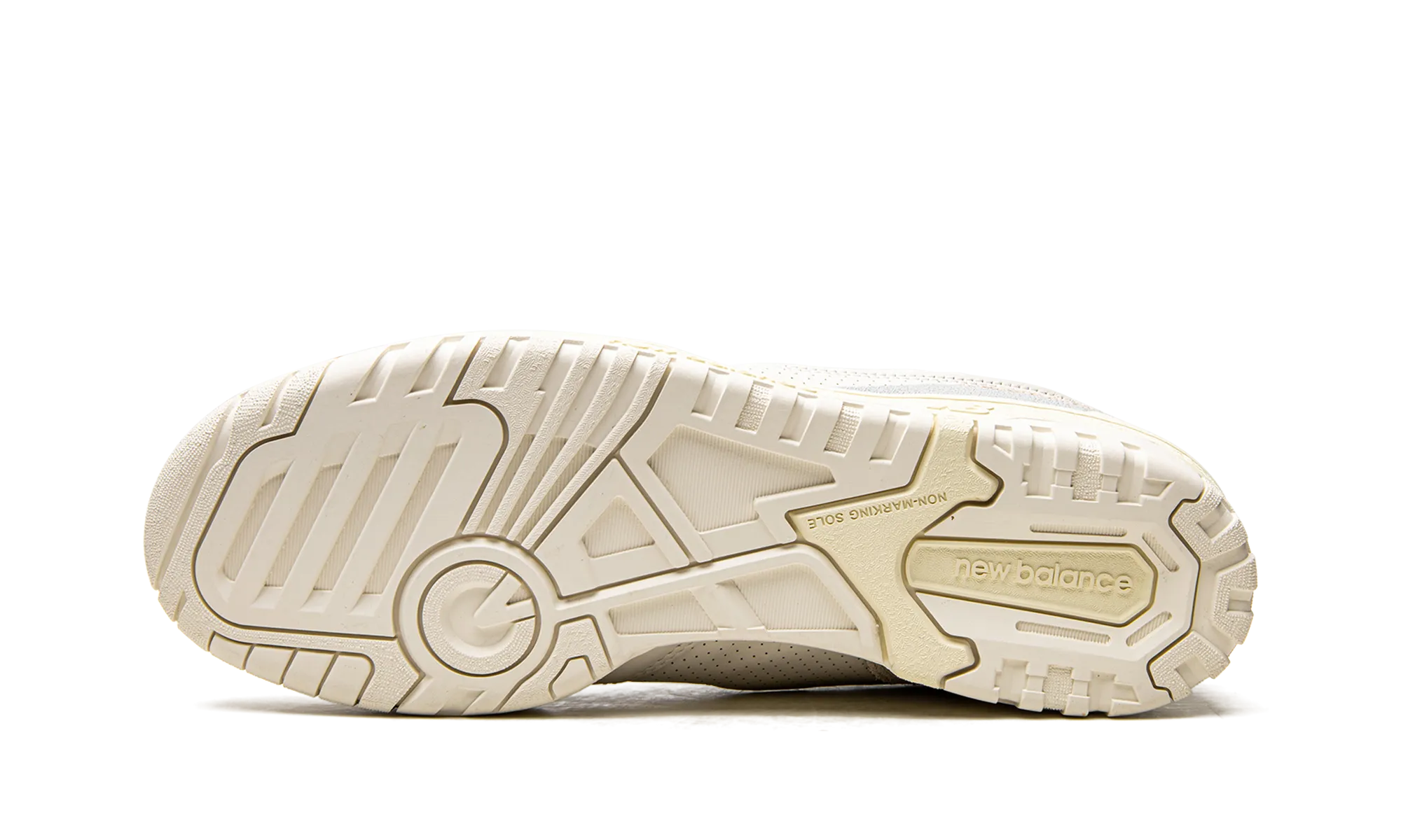 winter running footwear routine 550 "Aim?? Leon Dore - White Leather"