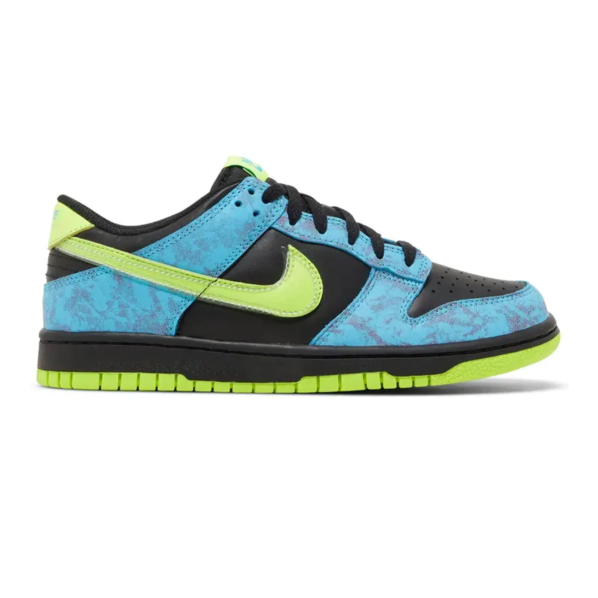 Nike Dunk Low SE 'Acid Wash Baltic Blue Volt' GS (2023) Moisture   Wicking Style Move