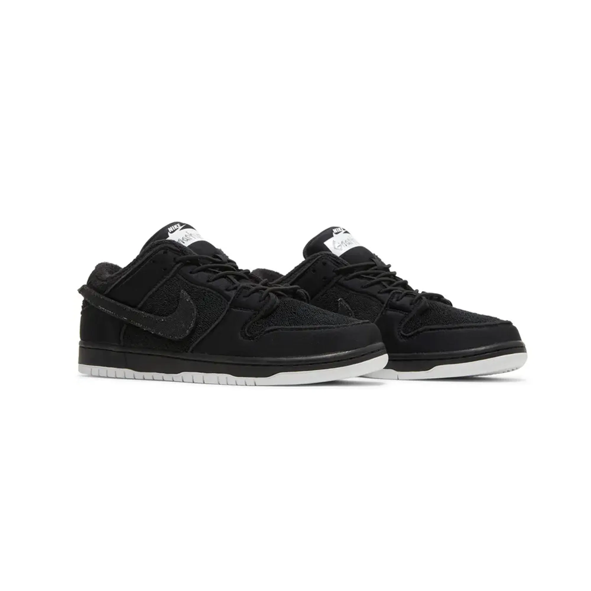 Winter Ready Nike SB Dunk Low x Gnarhunters 'Black' (2022)