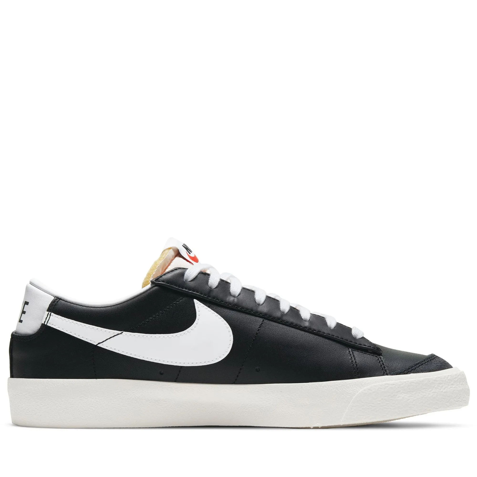 Comfortable Workout All-day breathability Nike Blazer Low '77 - Black/White