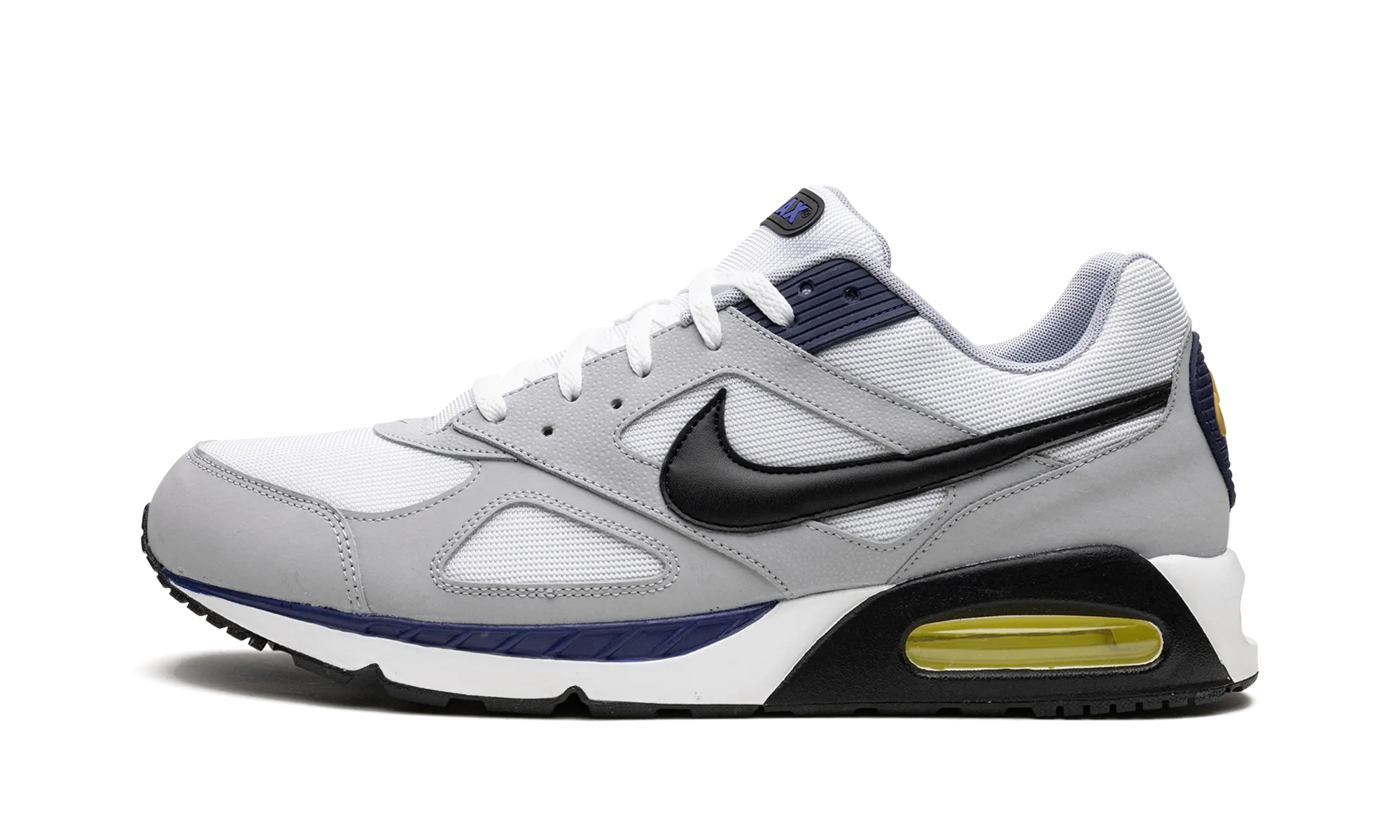 Air Max IVO international - themed running gear running in a sidewalk area shoes