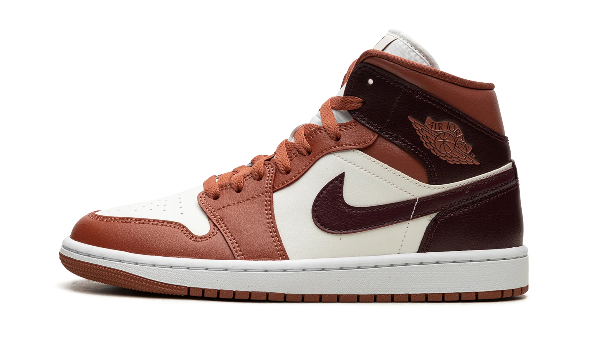 AIR JORDAN 1 MID WMNS "Sky J Orange" Breathable Inserts Flexible Chassis